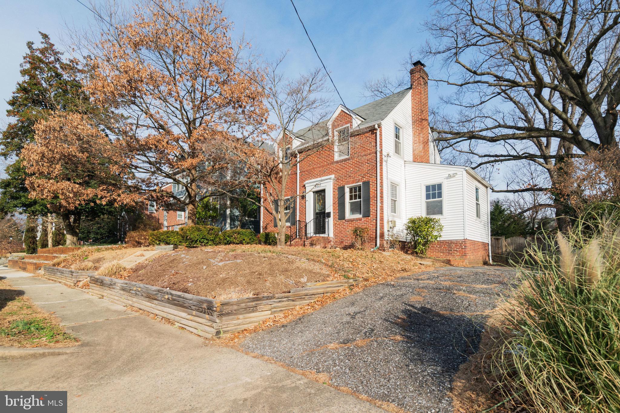 NORTH BARCROFT - Residential Lease