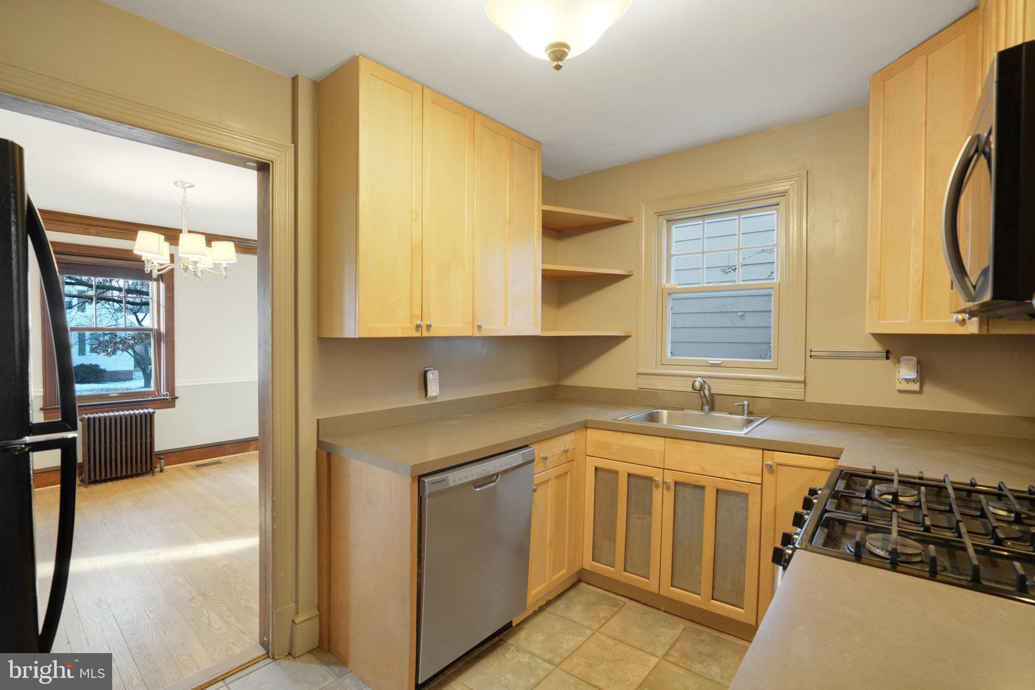 NORTH BARCROFT - Residential Lease