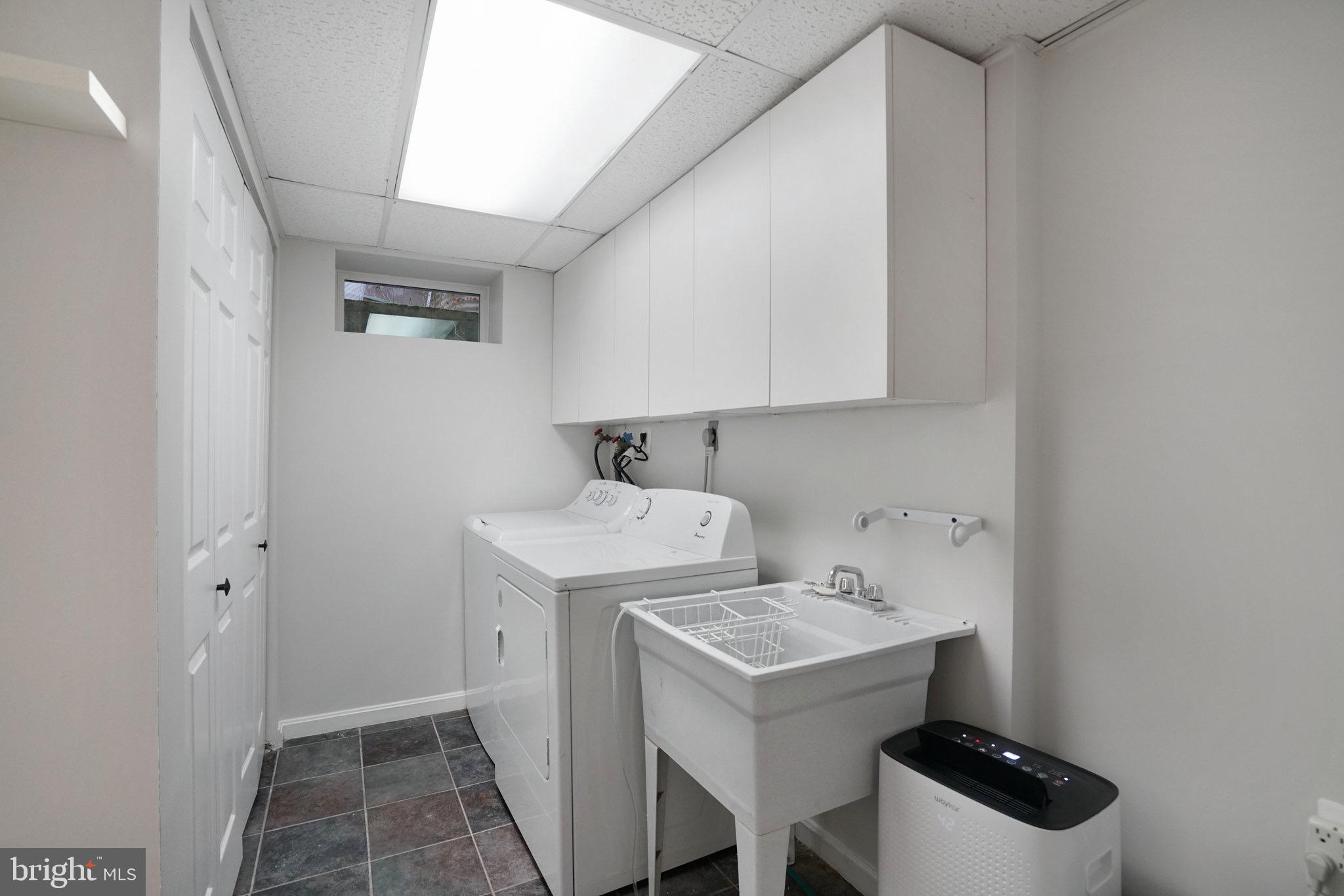 NORTH BARCROFT - Residential Lease