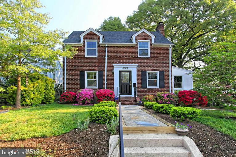 NORTH BARCROFT - Residential Lease