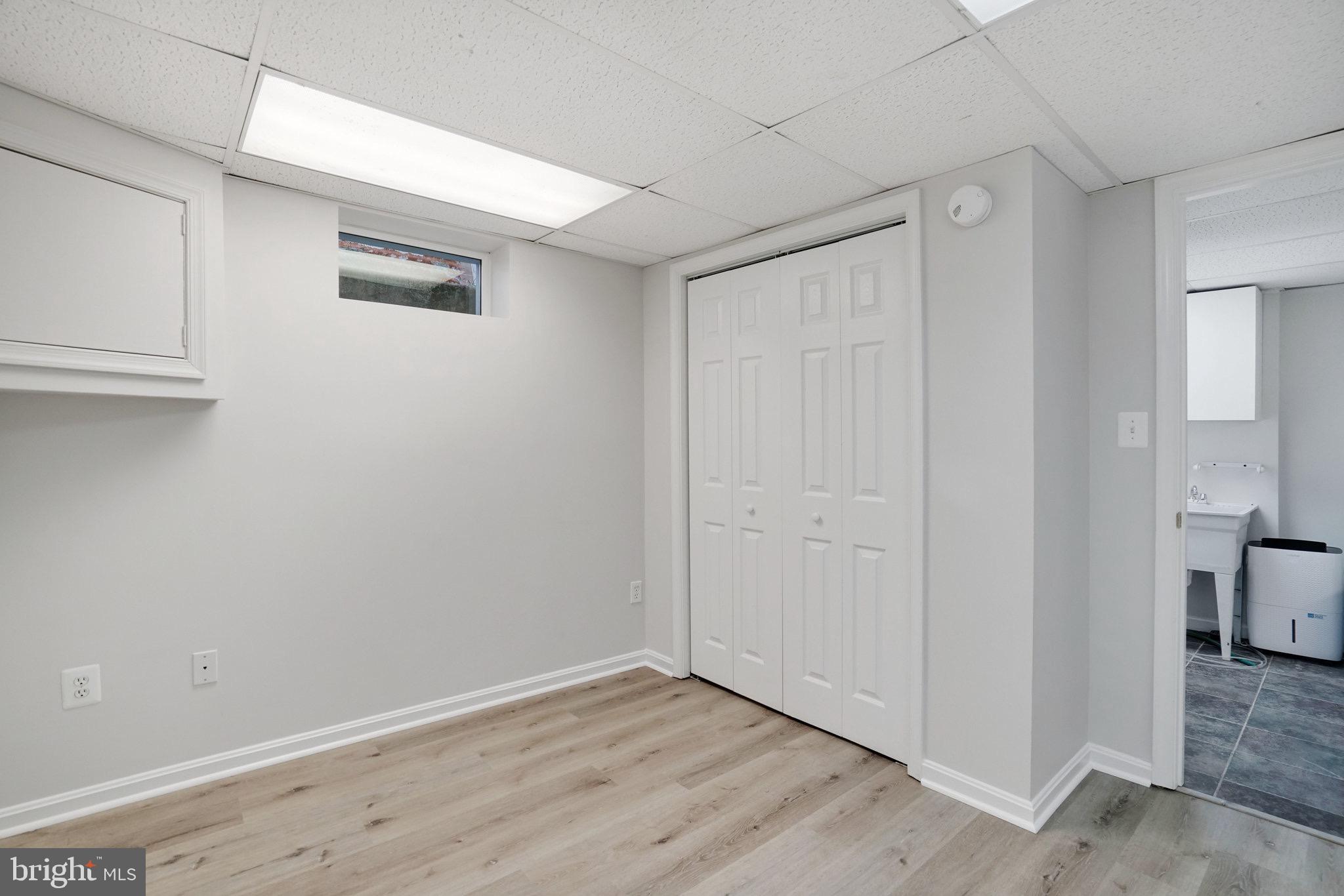 NORTH BARCROFT - Residential Lease