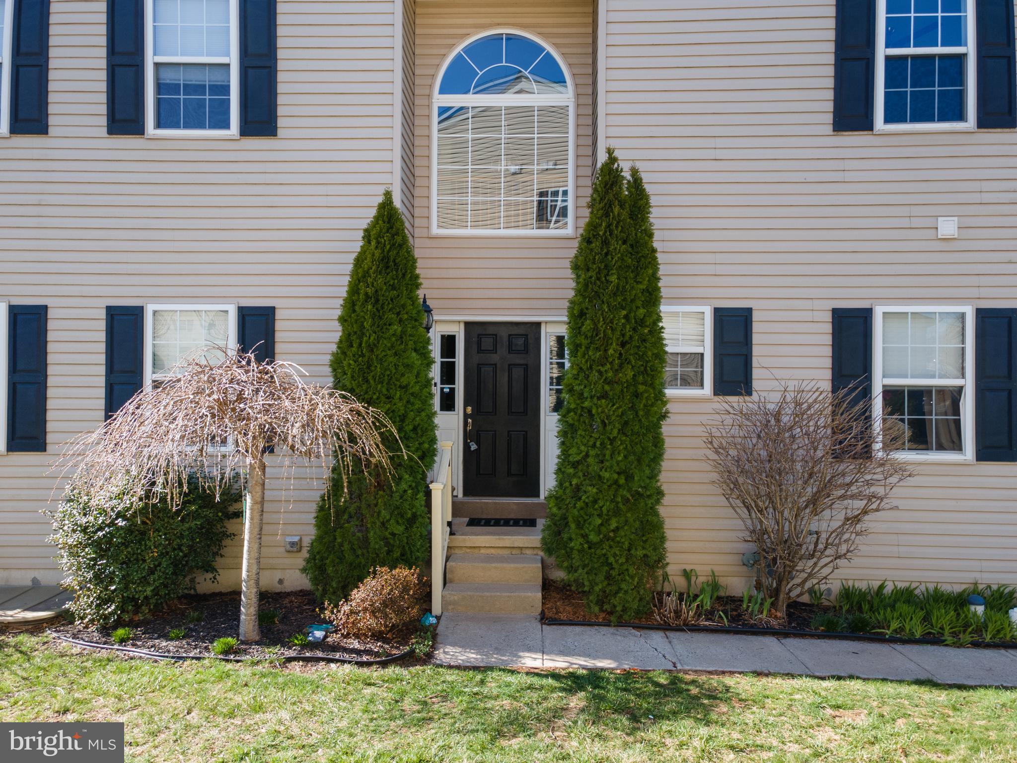 HAWTHORNE ESTATES - Residential