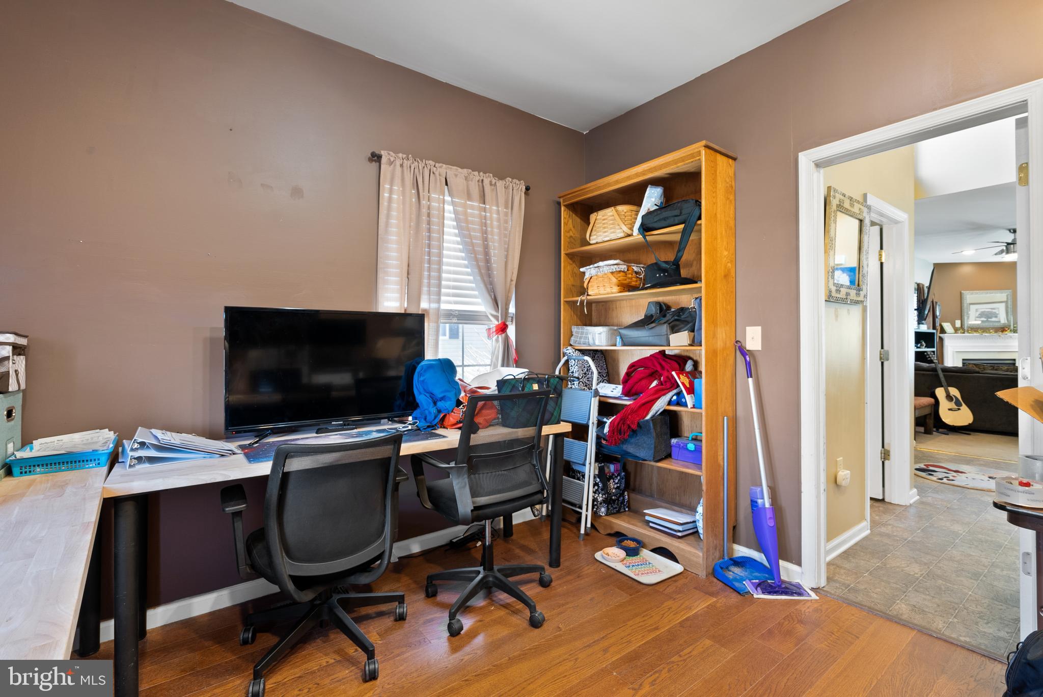 HAWTHORNE ESTATES - Residential