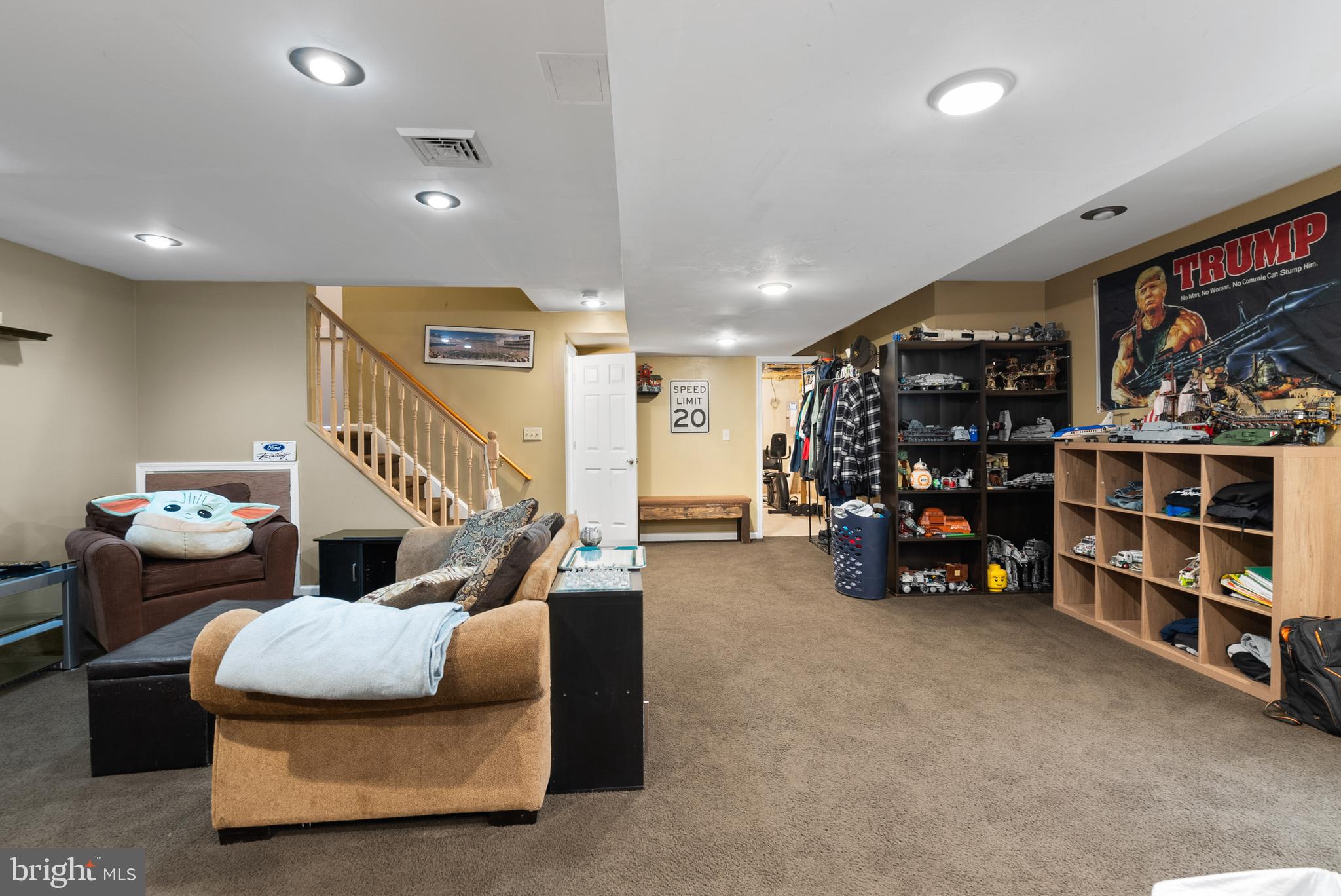 HAWTHORNE ESTATES - Residential