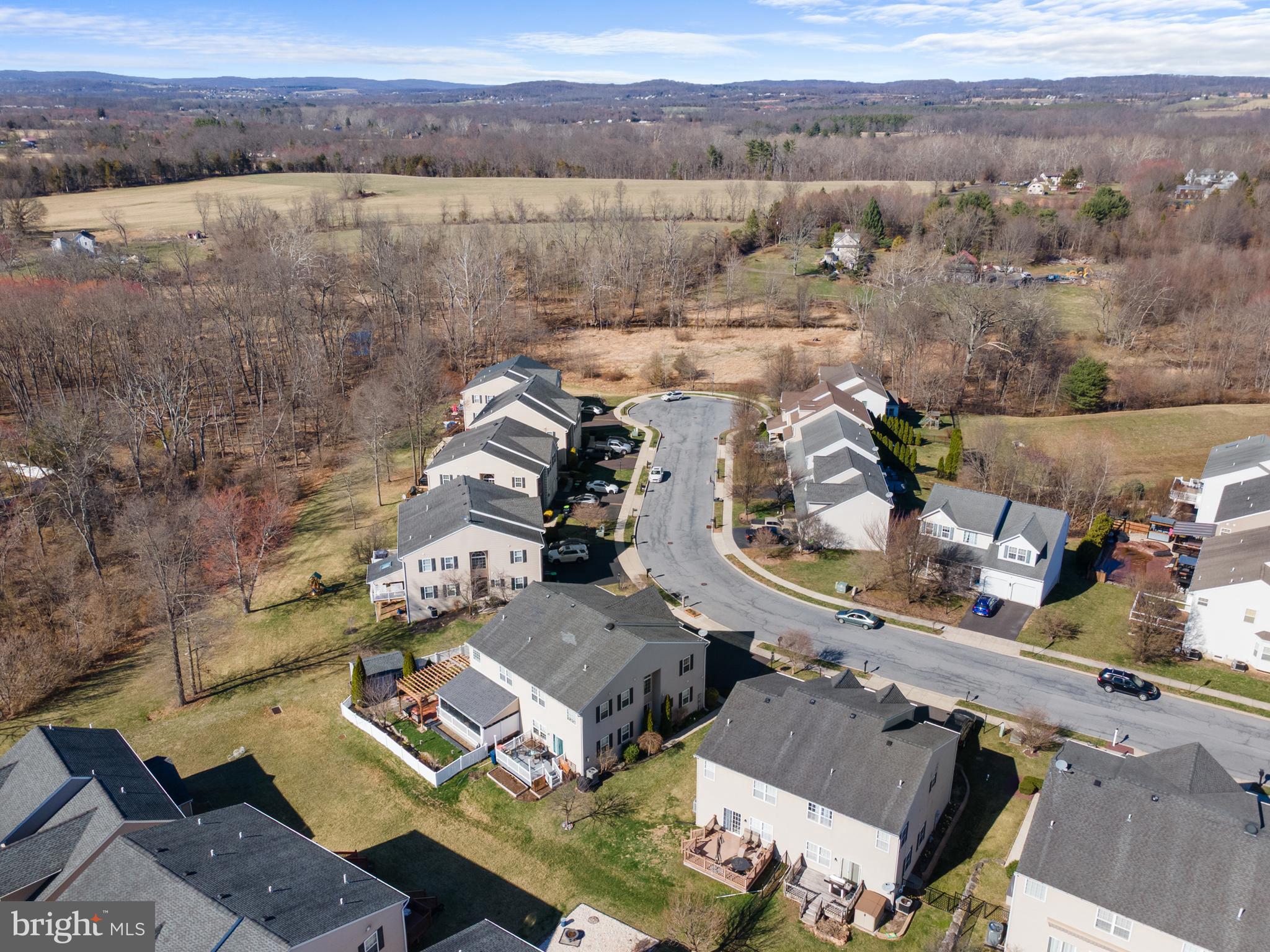 HAWTHORNE ESTATES - Residential