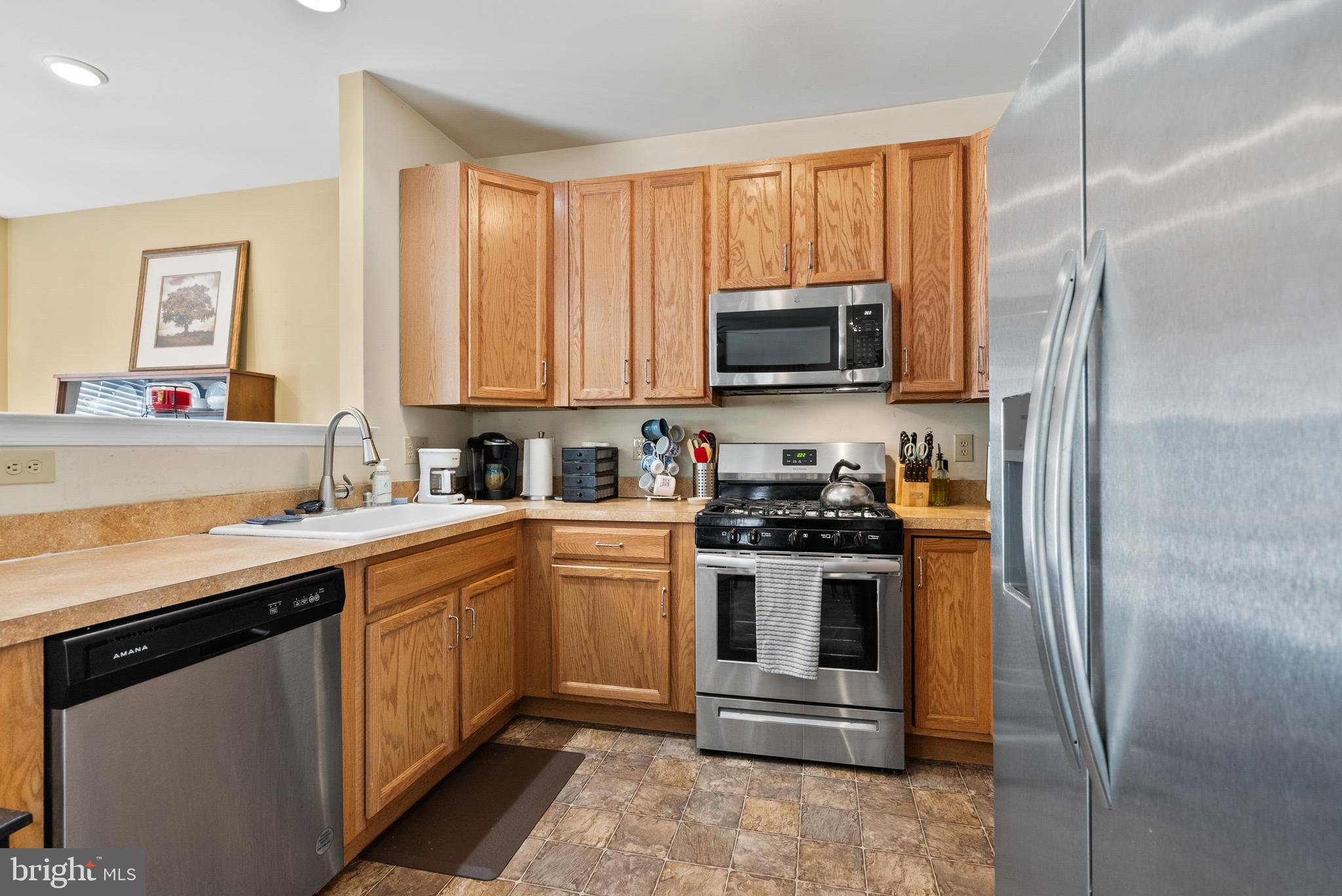 HAWTHORNE ESTATES - Residential