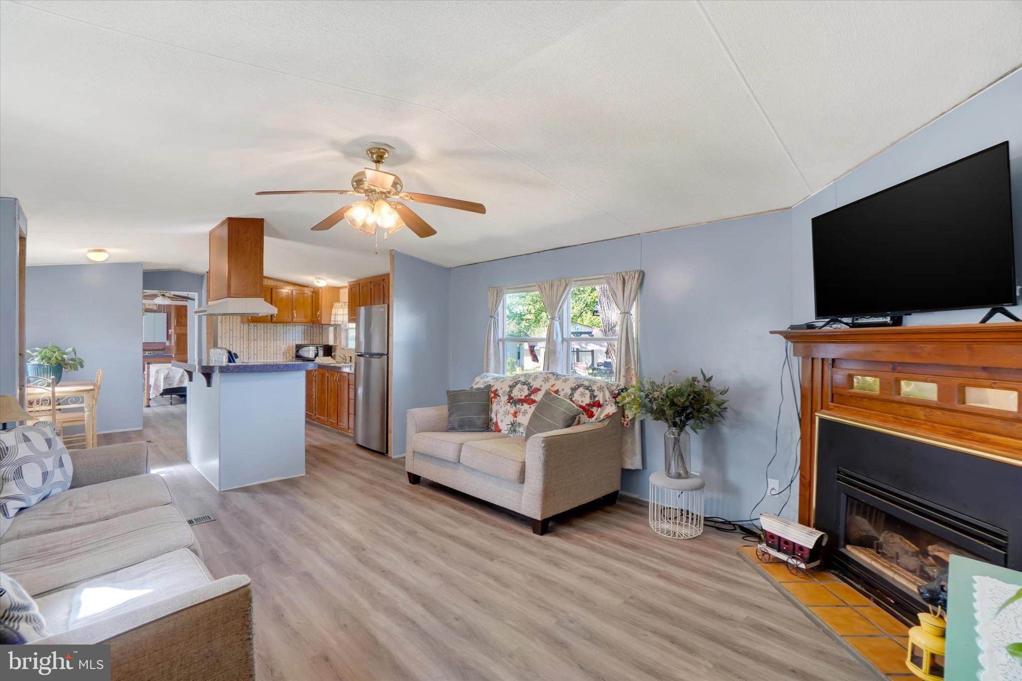 REGENT ACRES - Residential