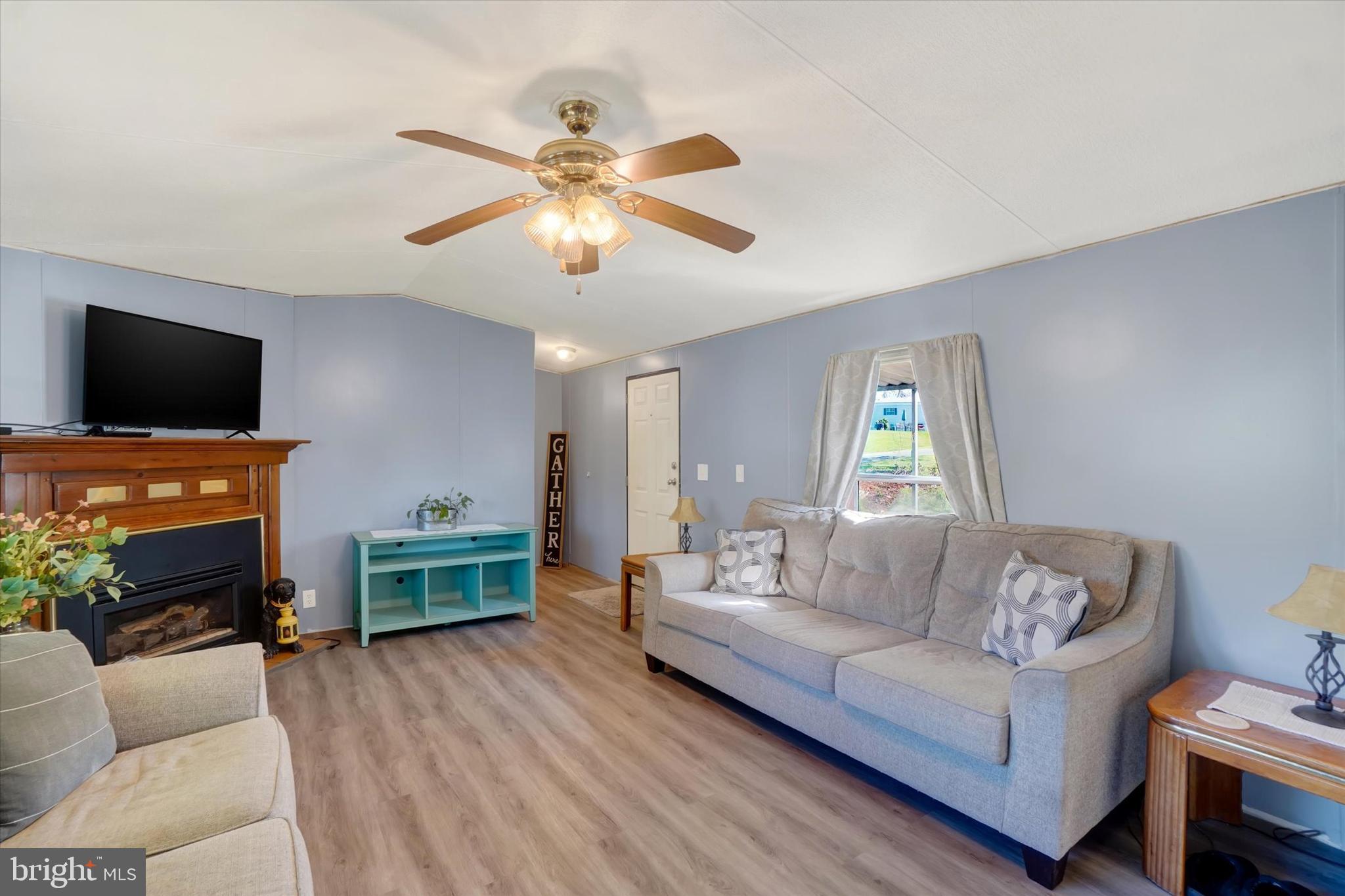 REGENT ACRES - Residential