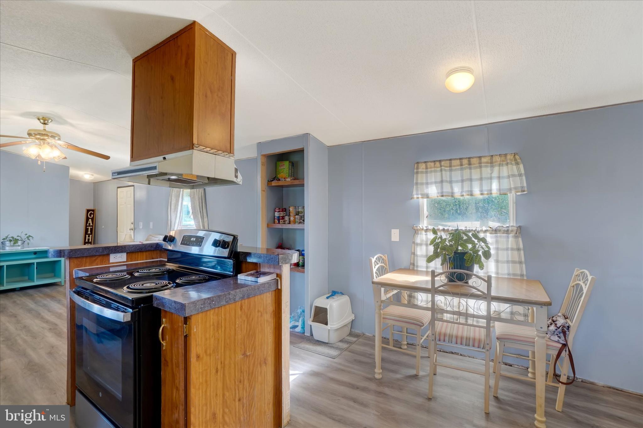 REGENT ACRES - Residential