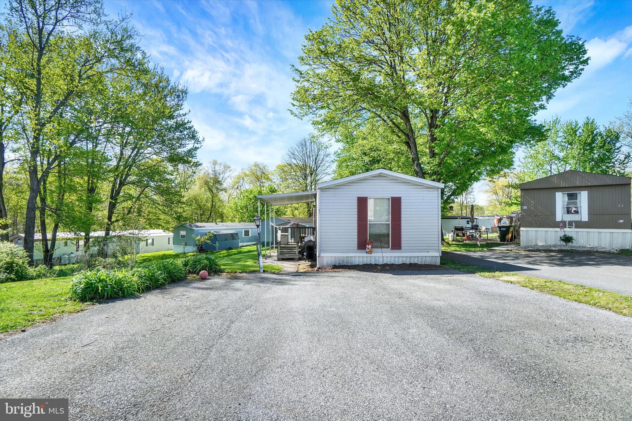 REGENT ACRES - Residential