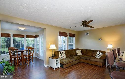 ORCHARD CLUB - Residential