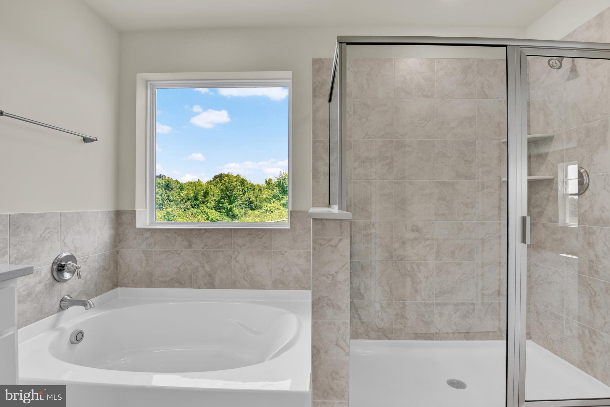 STONEGATE - Residential