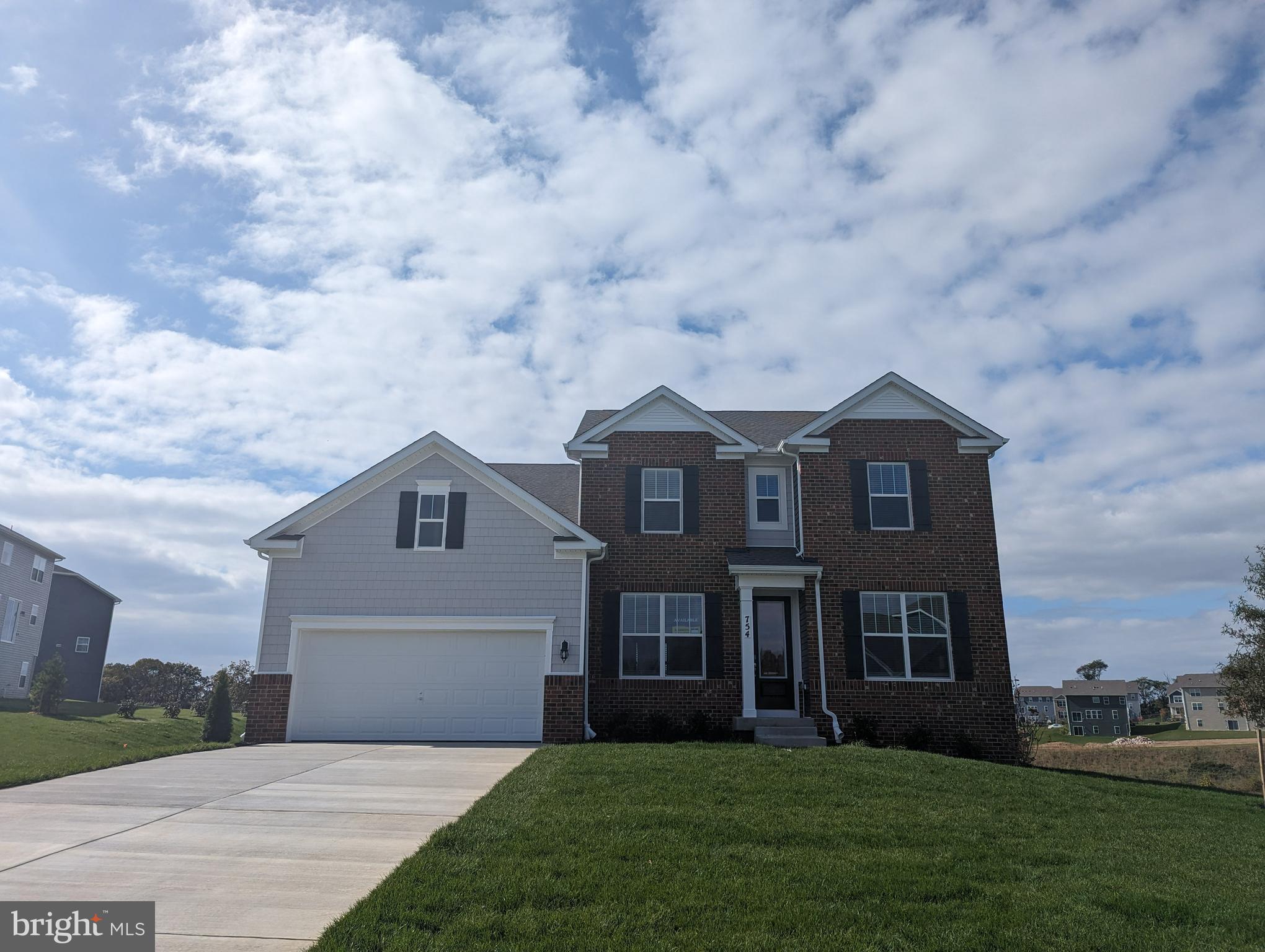 STONEGATE - Residential