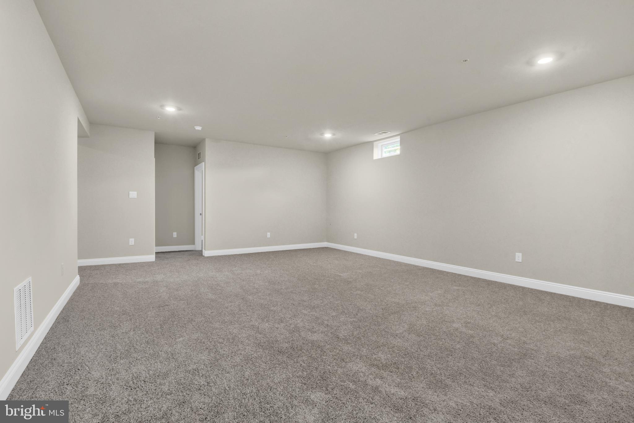 STONEGATE - Residential