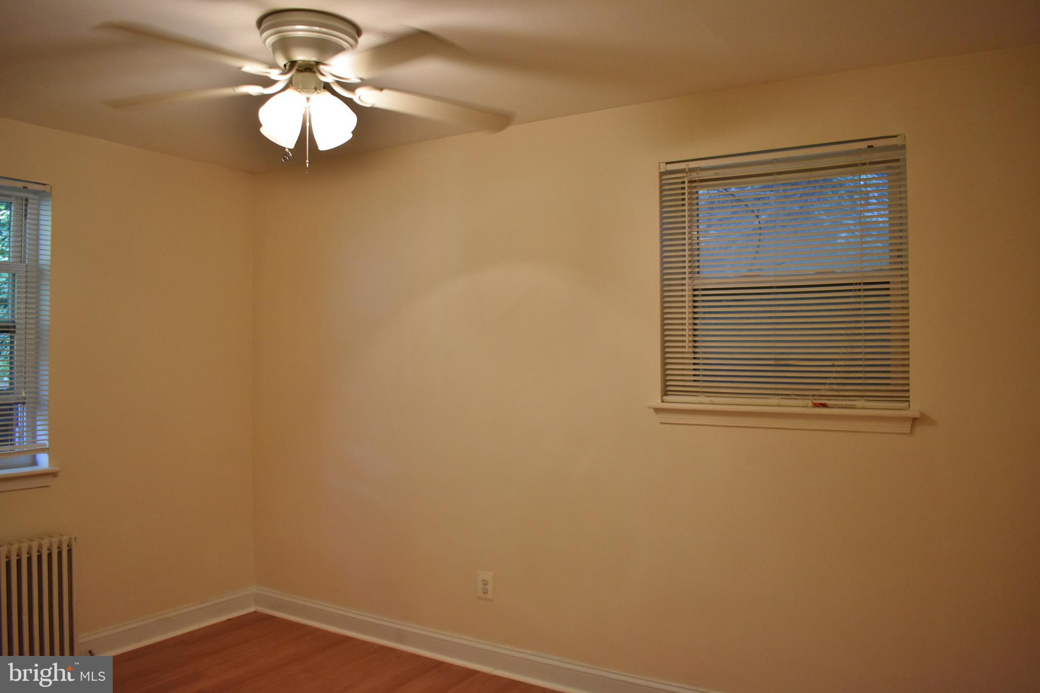 FOREST HILLS - Residential Lease