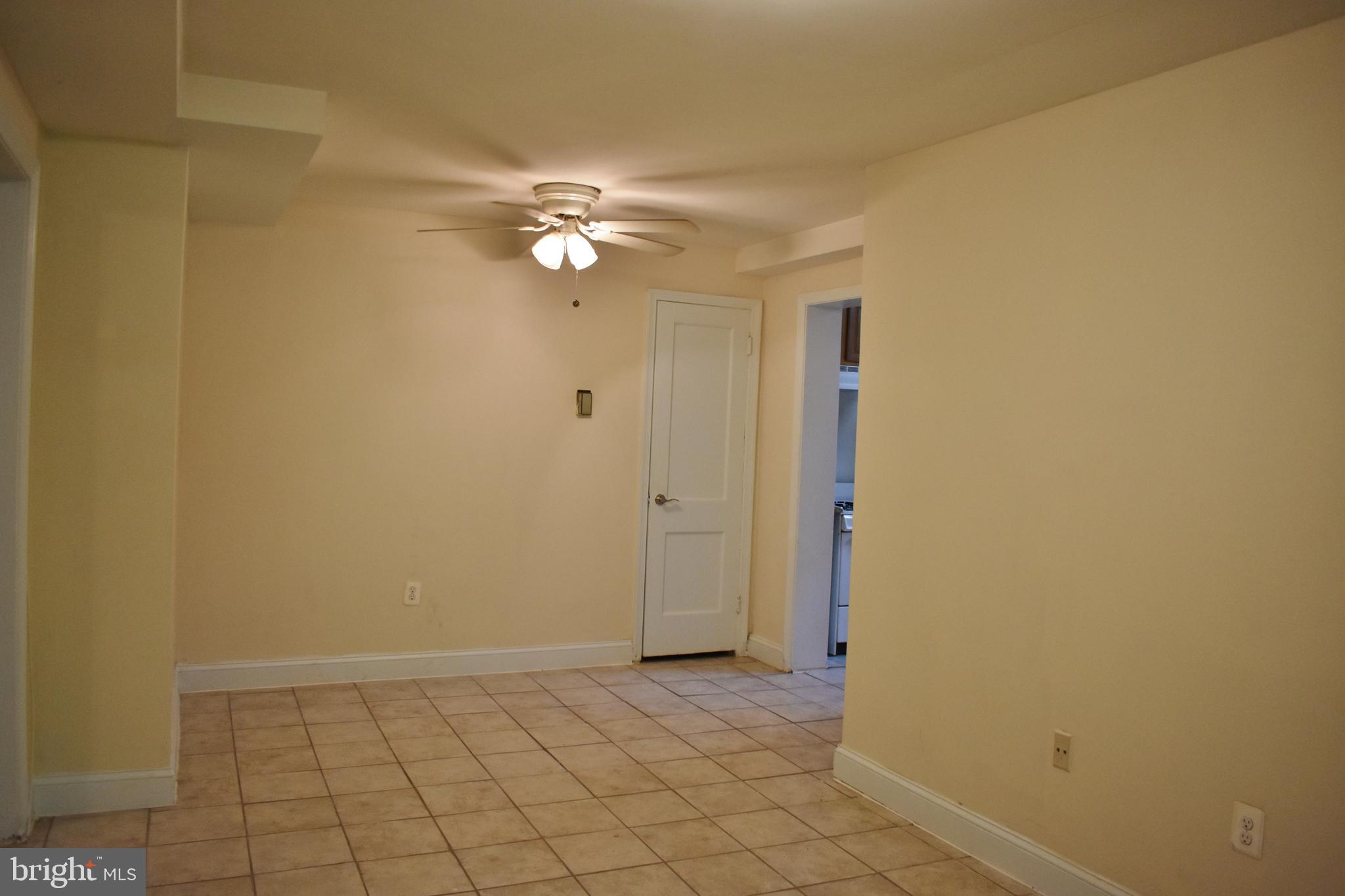 FOREST HILLS - Residential Lease