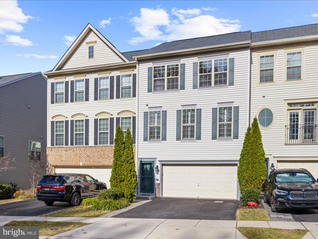 CANTERBURY VILLAGE - Residential