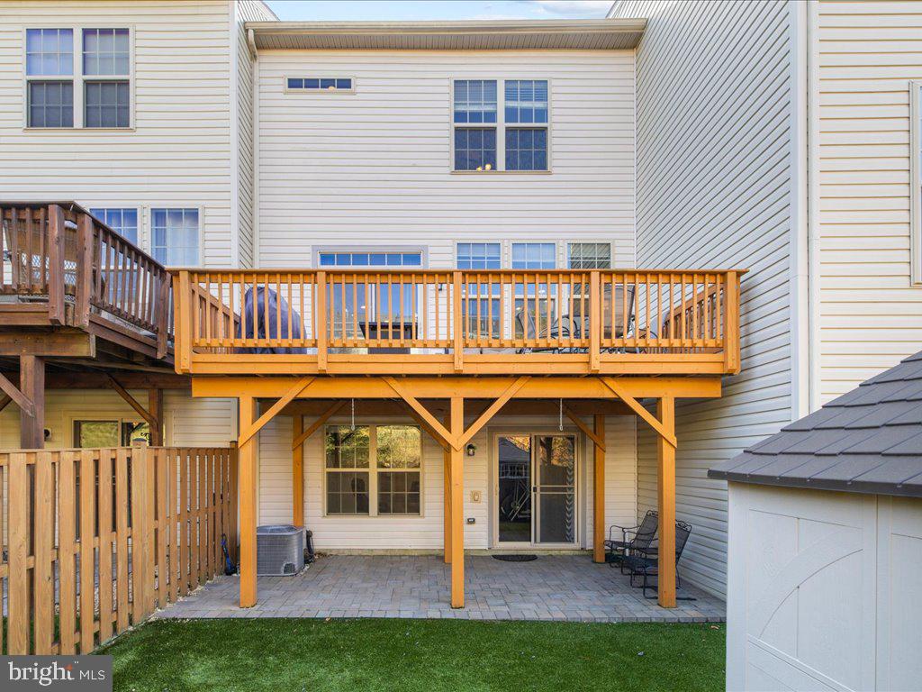 CANTERBURY VILLAGE - Residential