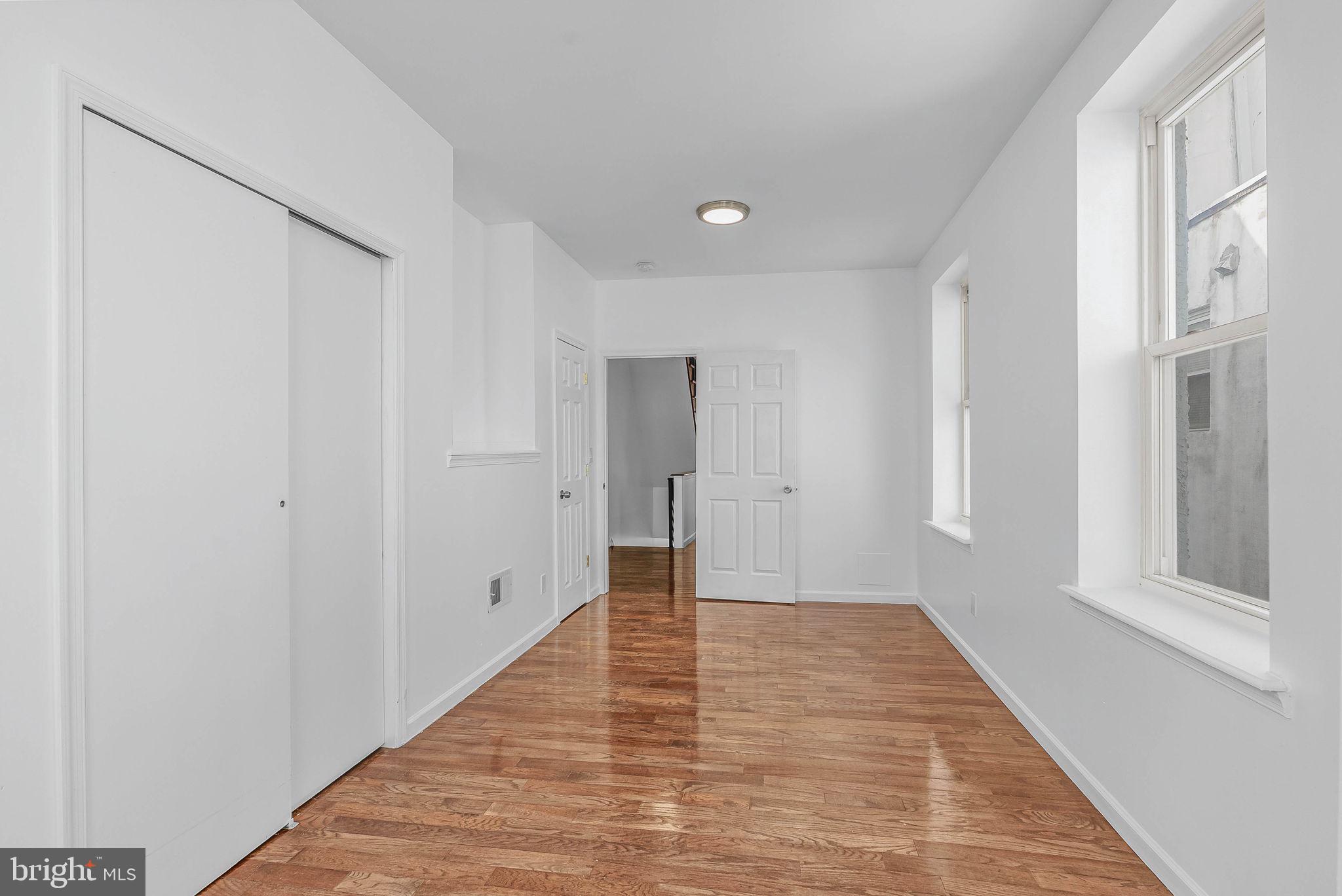 POINT BREEZE - Residential