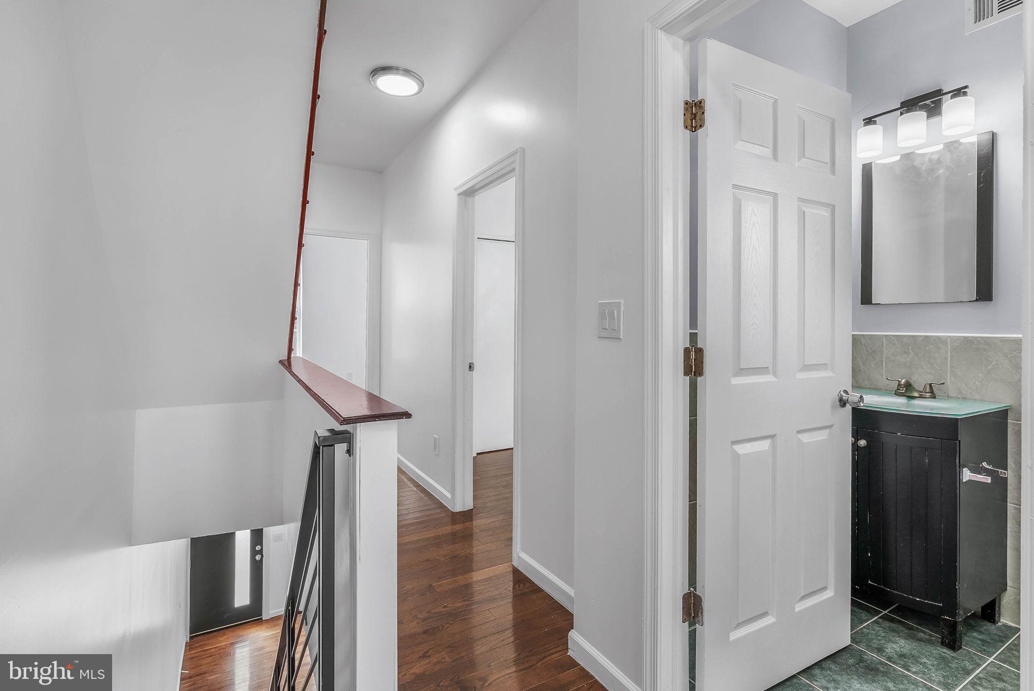POINT BREEZE - Residential