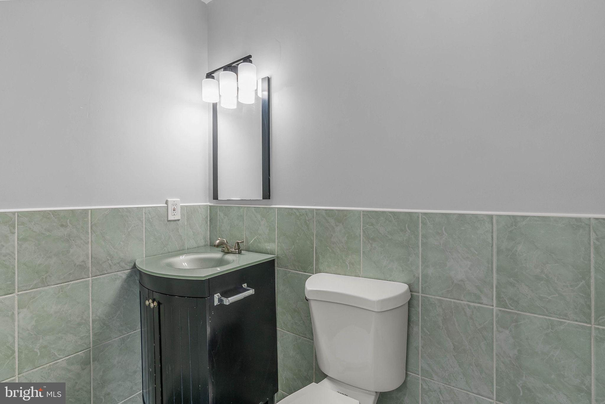 POINT BREEZE - Residential