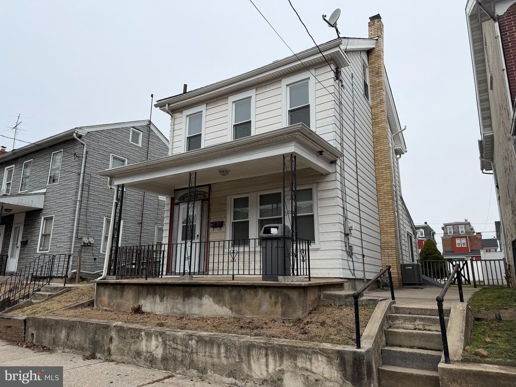 Photo of 431 Cherry Street, POTTSTOWN, PA 19464 (MLS # PAMC2164290)