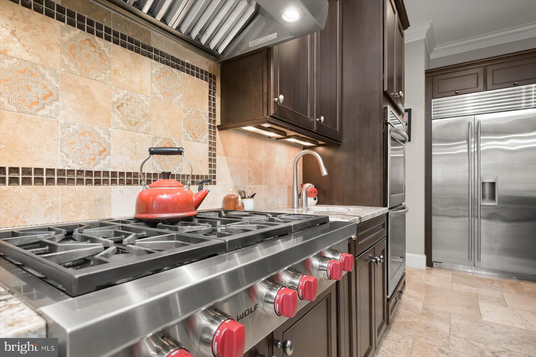 OAKWOOD KNOLLS - Residential