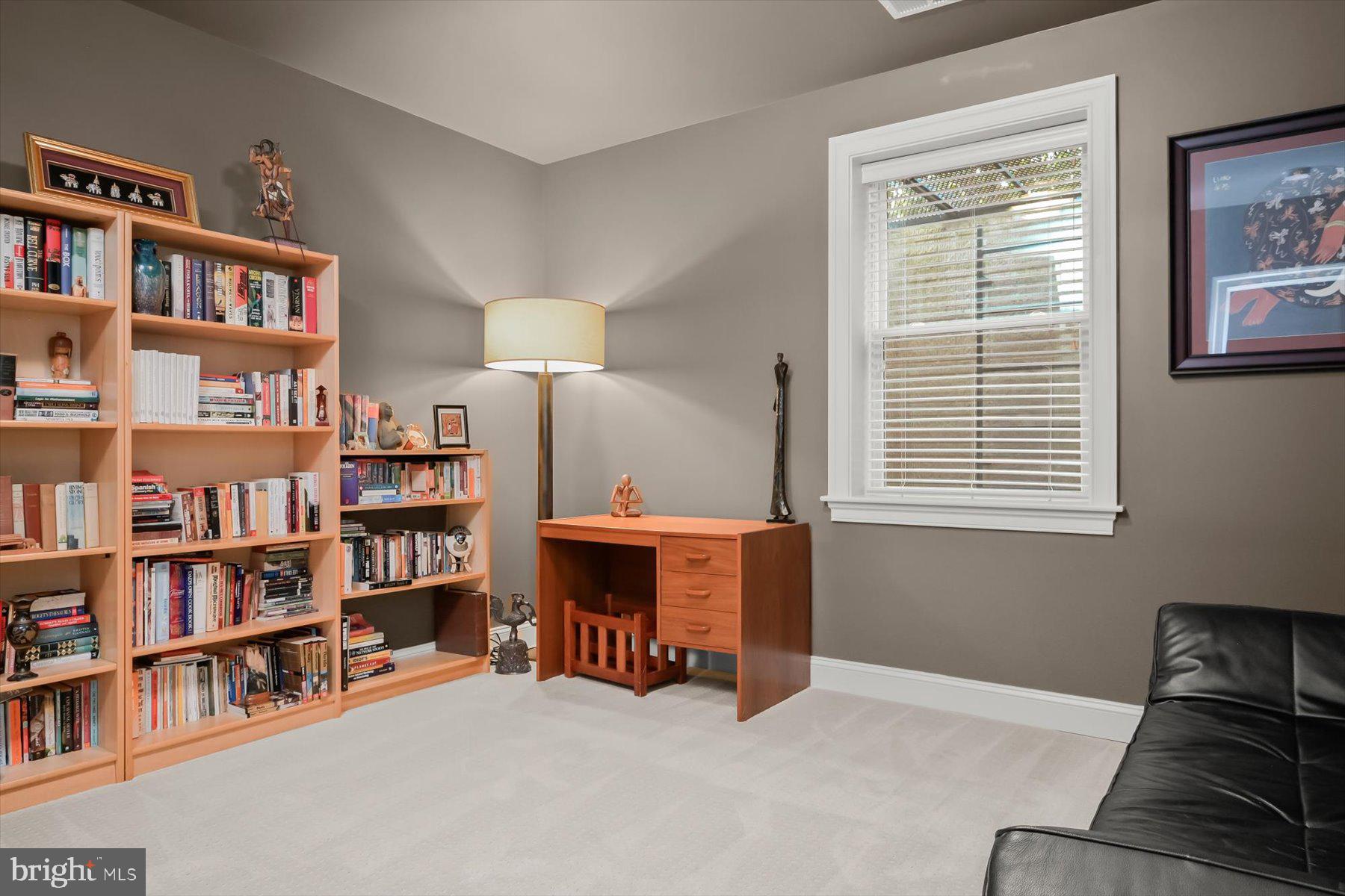 OAKWOOD KNOLLS - Residential