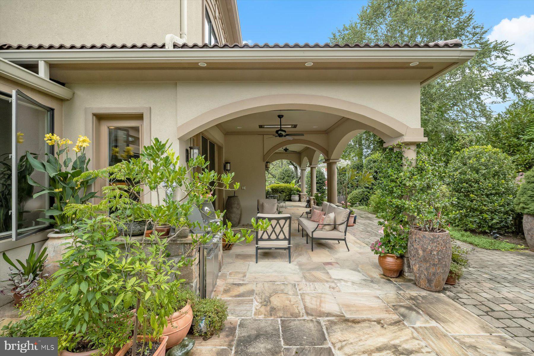 OAKWOOD KNOLLS - Residential