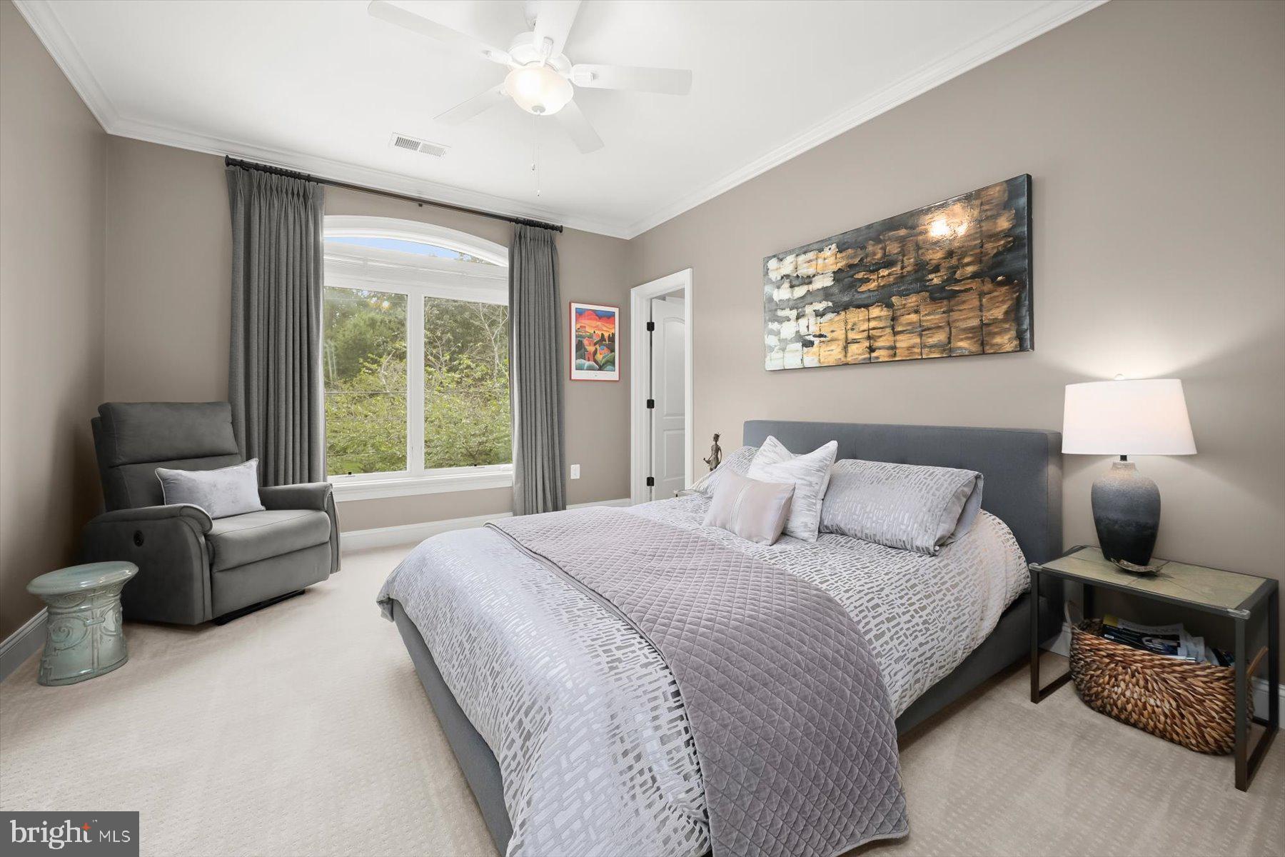 OAKWOOD KNOLLS - Residential