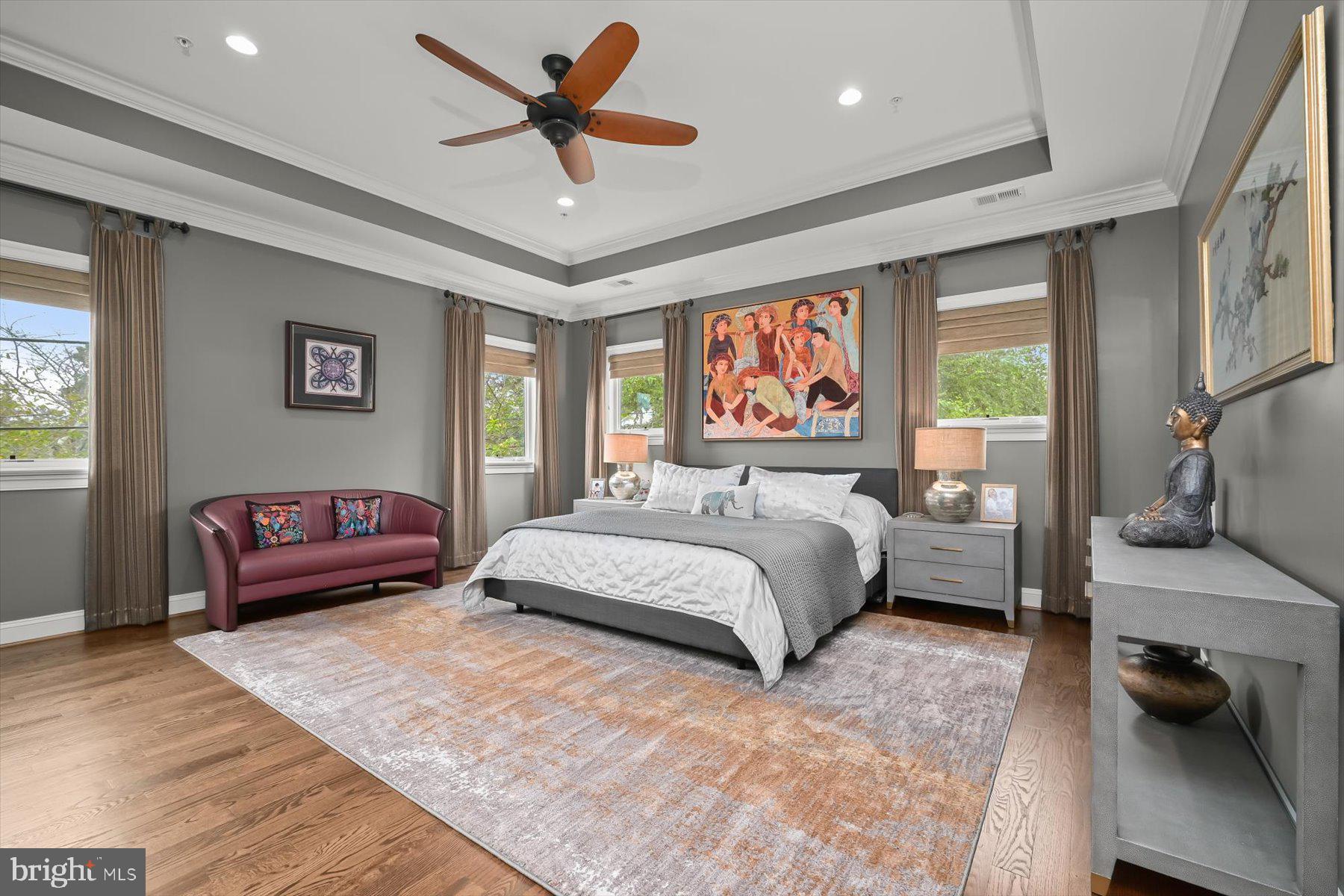 OAKWOOD KNOLLS - Residential