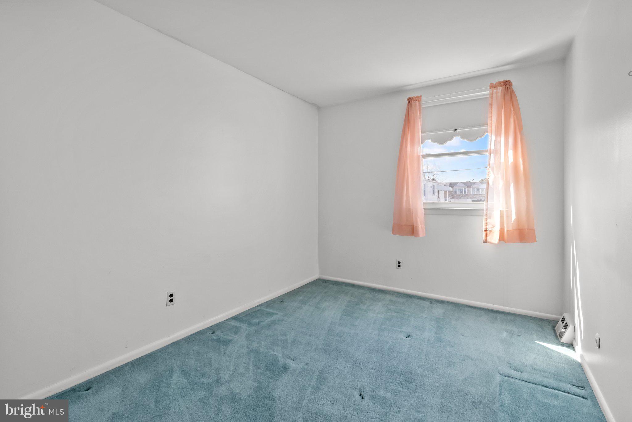 BUSTLETON - Residential