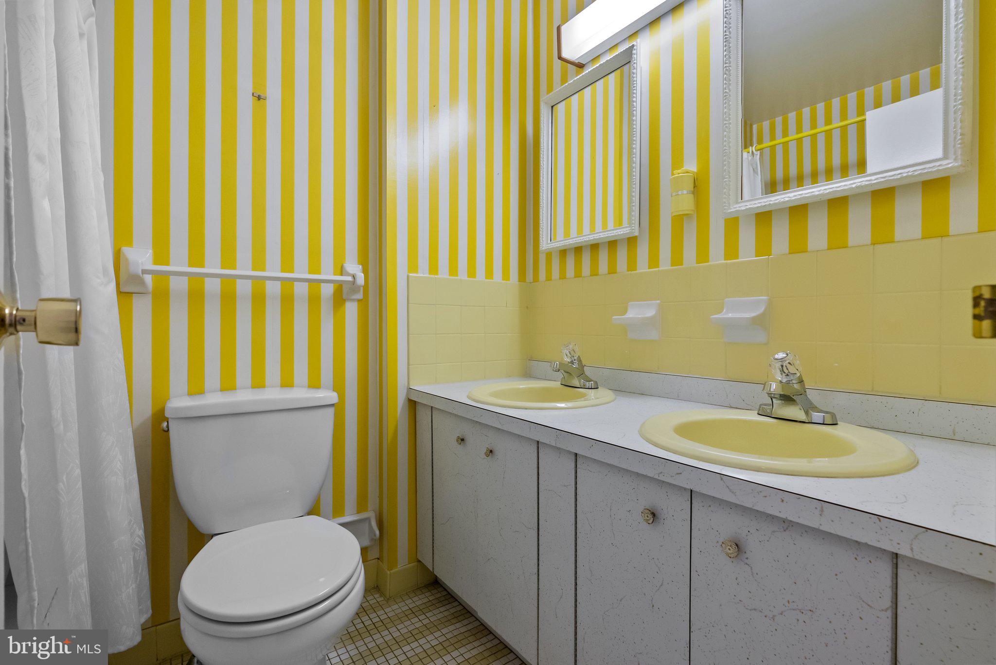 BUSTLETON - Residential