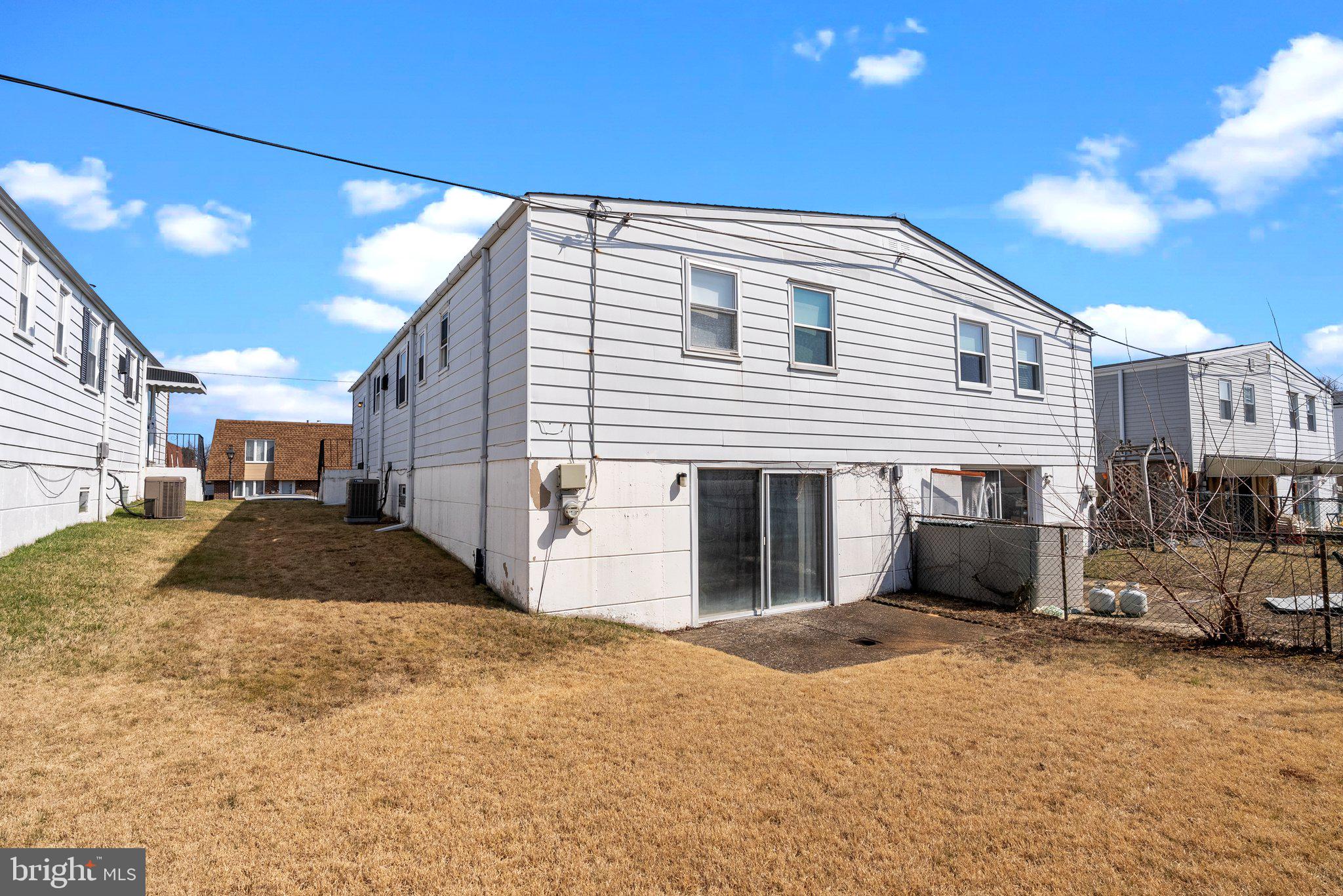 BUSTLETON - Residential