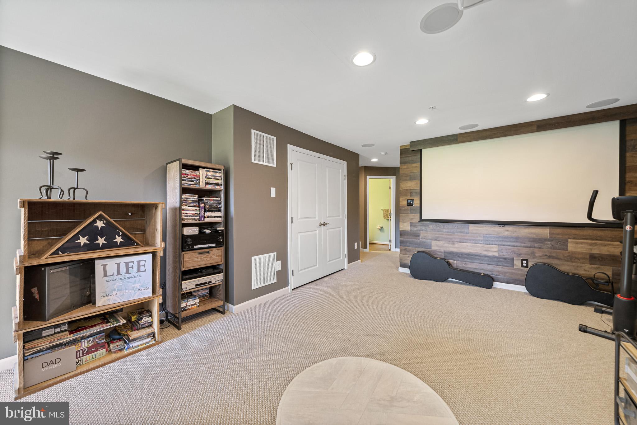 FIELDSIDE AT ST CHARLES - Residential