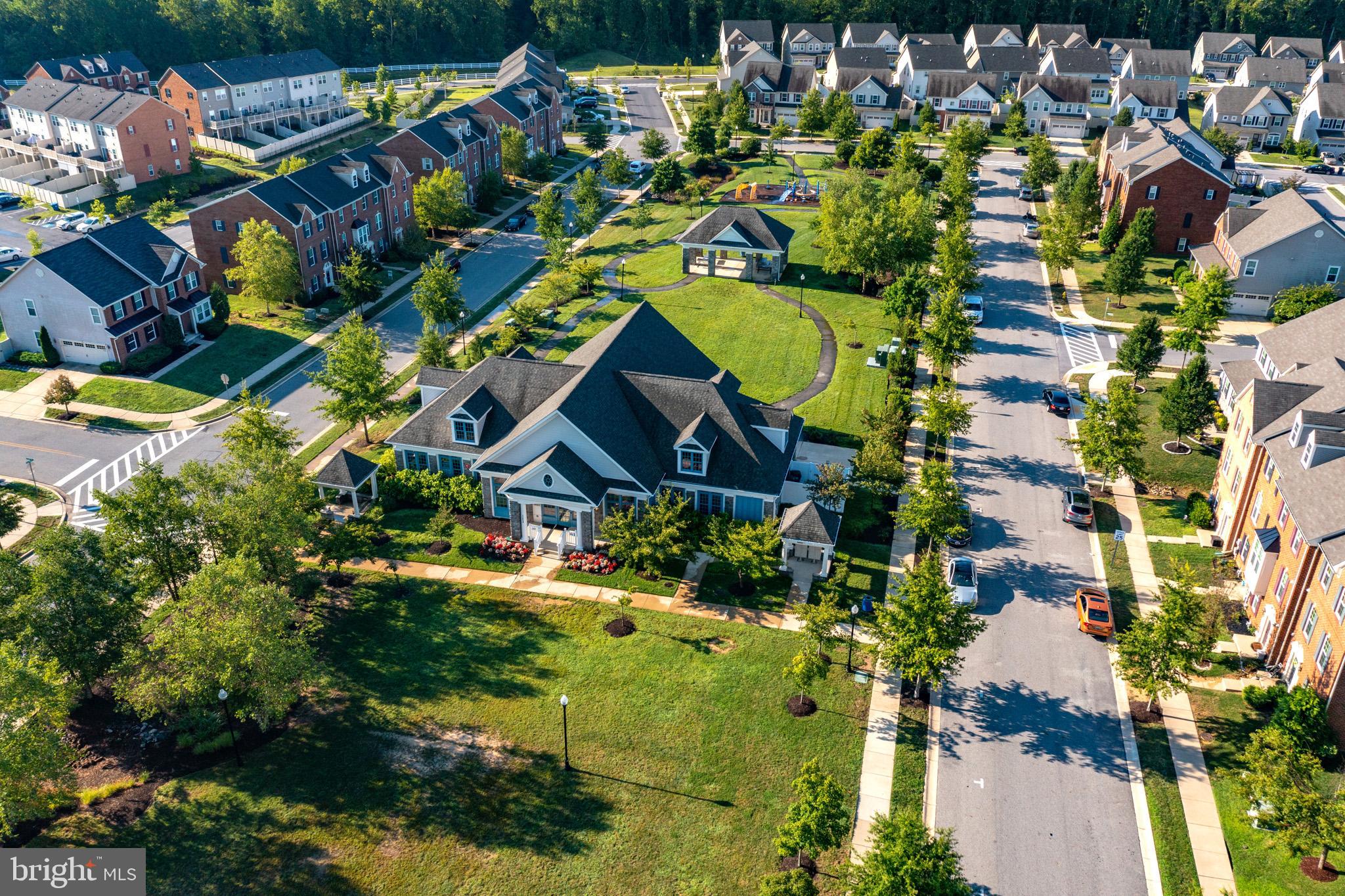 FIELDSIDE AT ST CHARLES - Residential