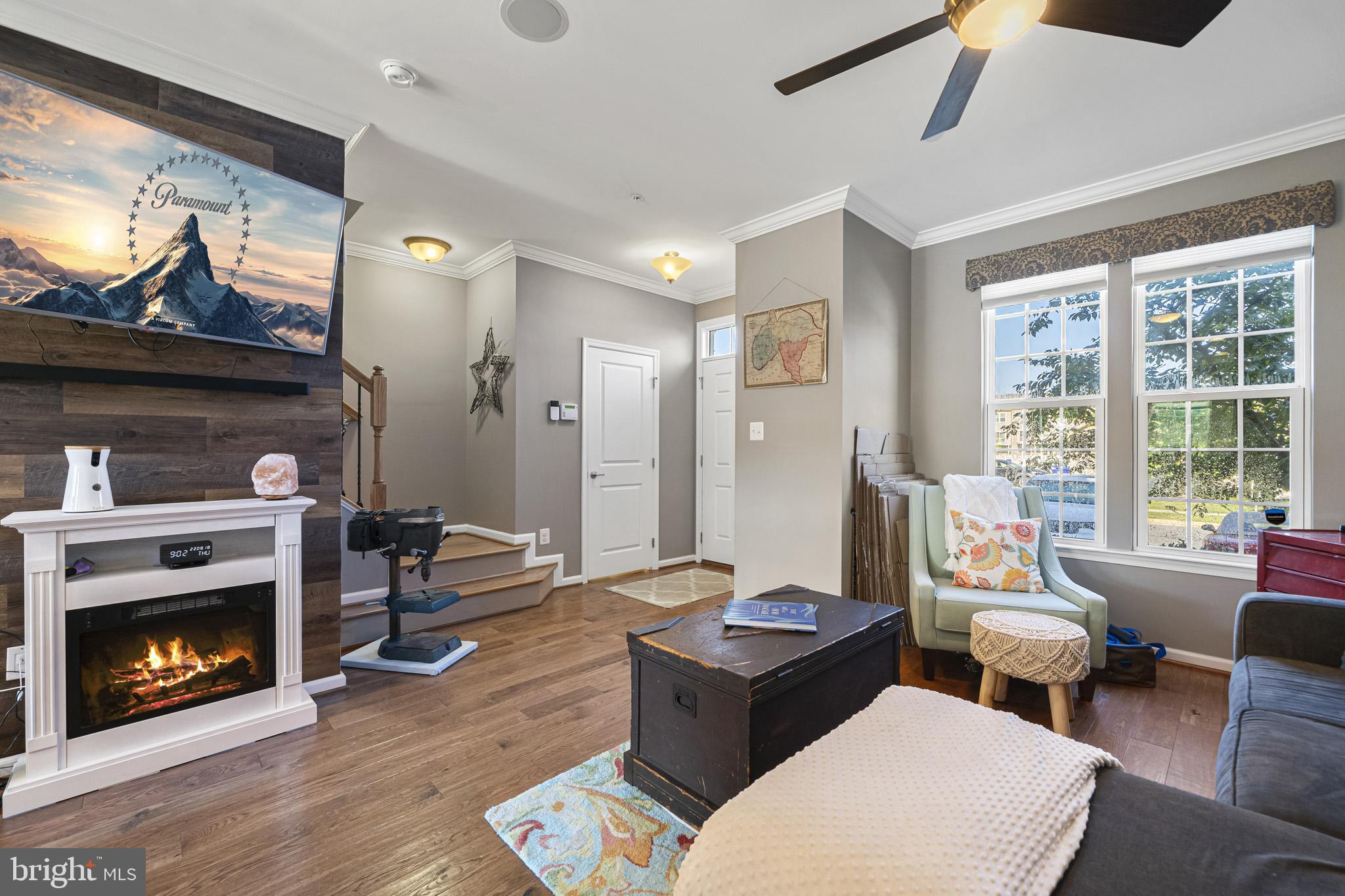 FIELDSIDE AT ST CHARLES - Residential