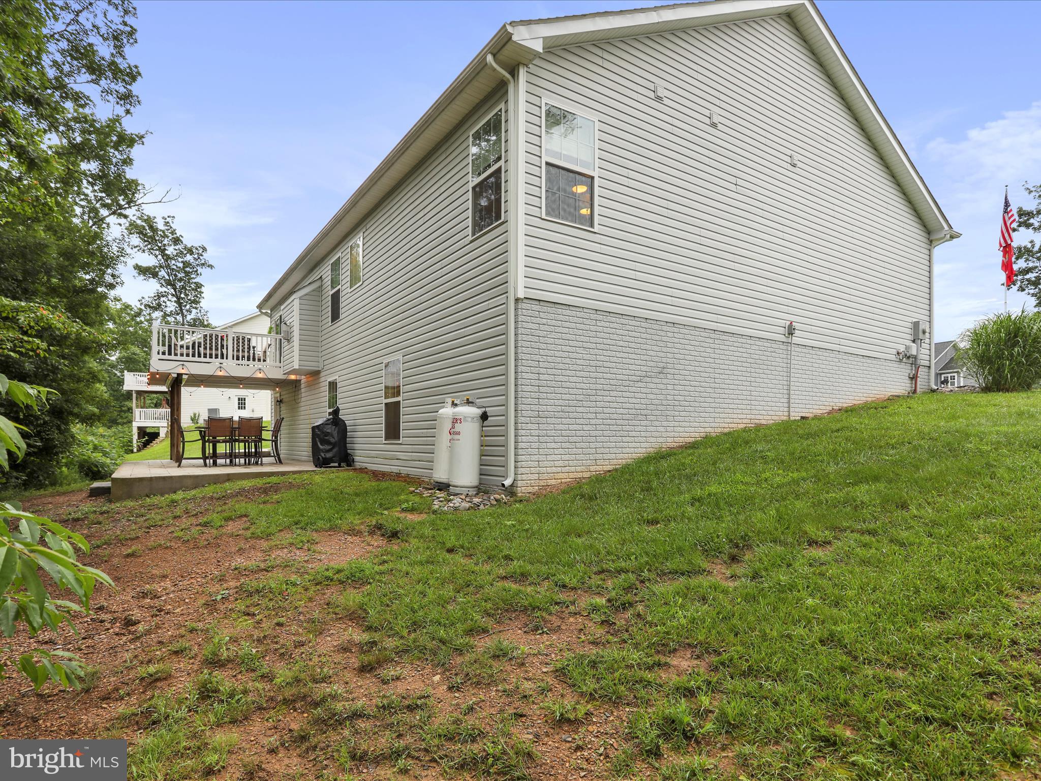 HICKORY RUN II - Residential