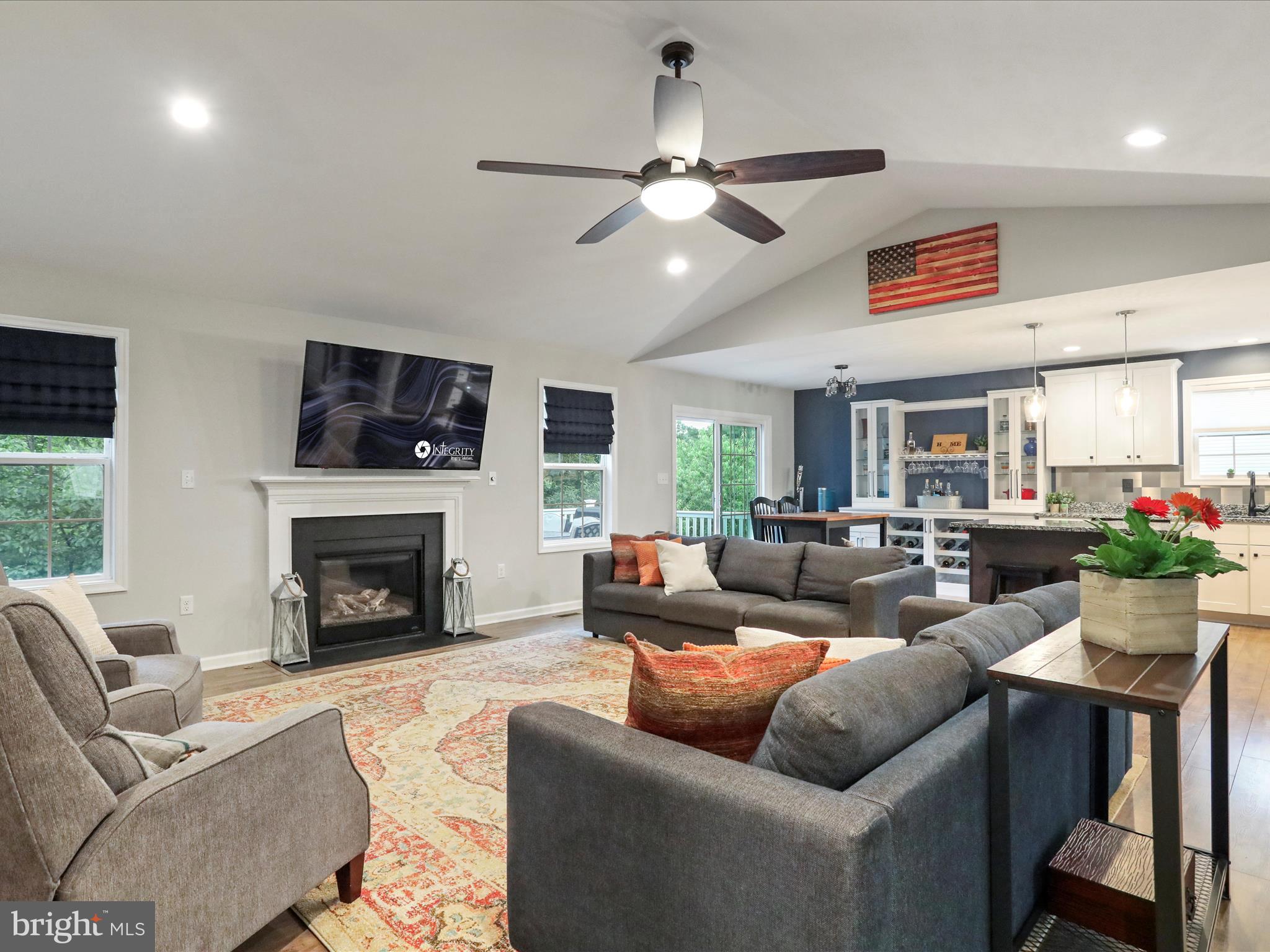 HICKORY RUN II - Residential