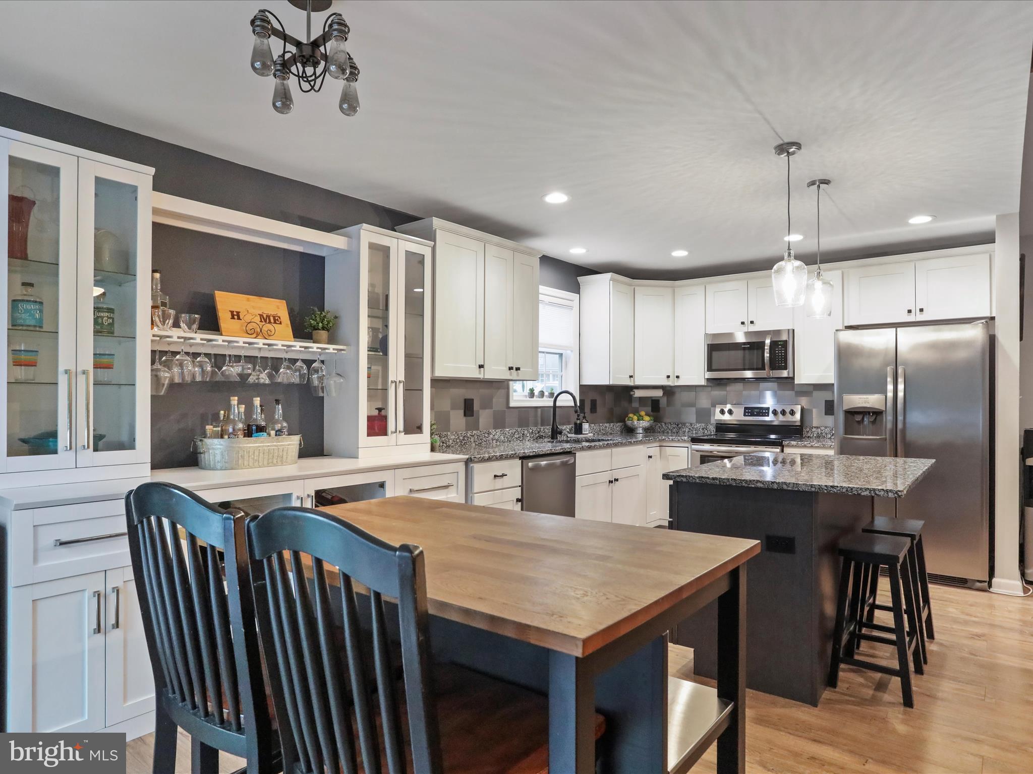 HICKORY RUN II - Residential