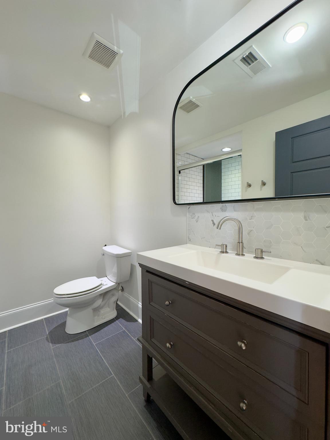 SOUTH BALTIMORE - Residential Lease
