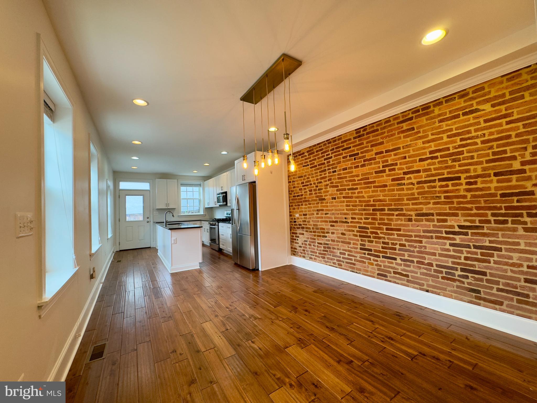 SOUTH BALTIMORE - Residential Lease
