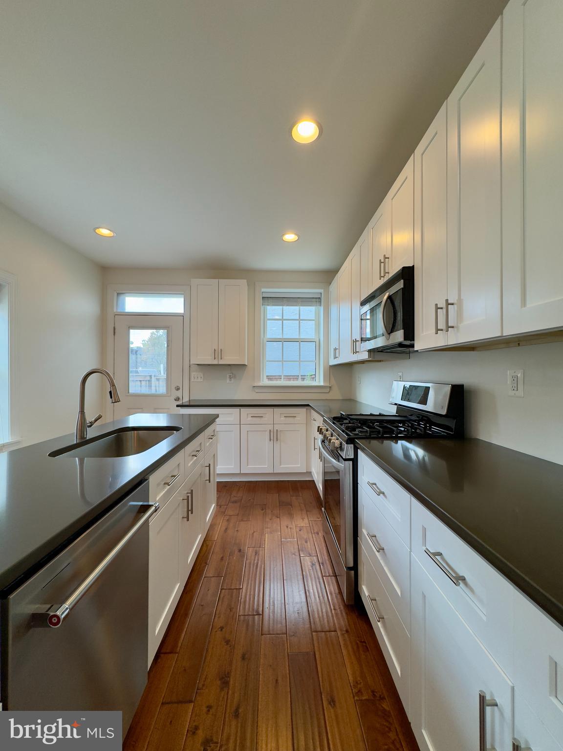 SOUTH BALTIMORE - Residential Lease