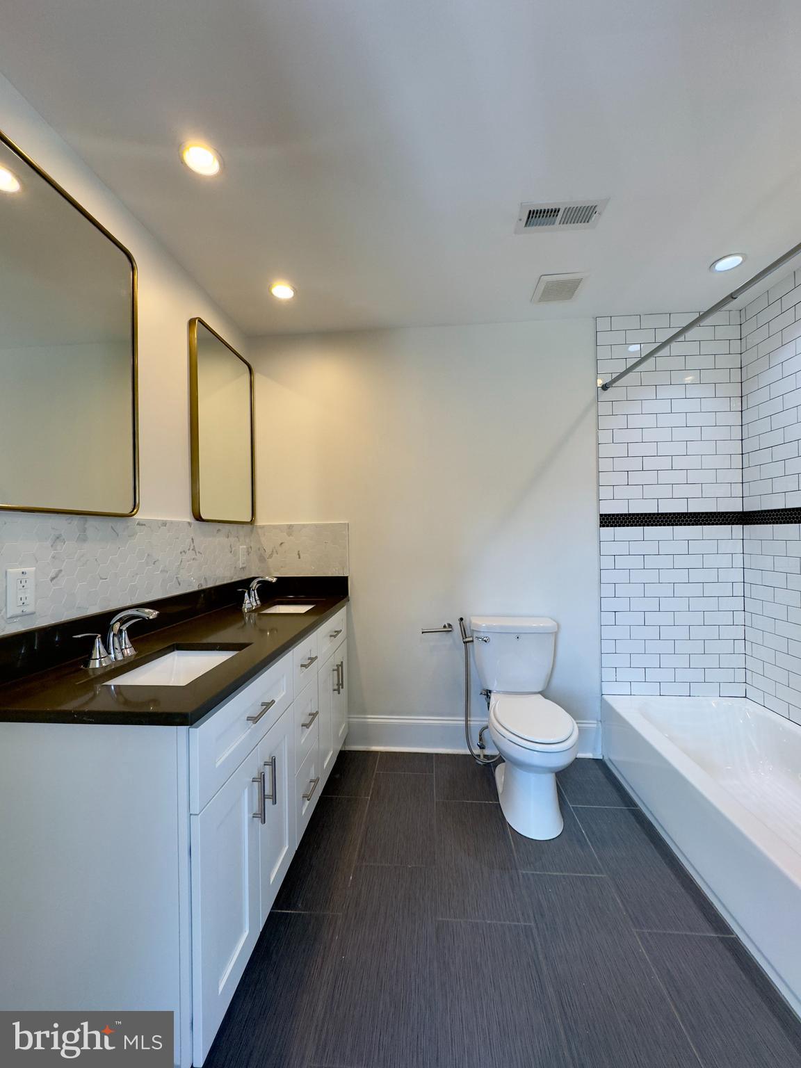 SOUTH BALTIMORE - Residential Lease
