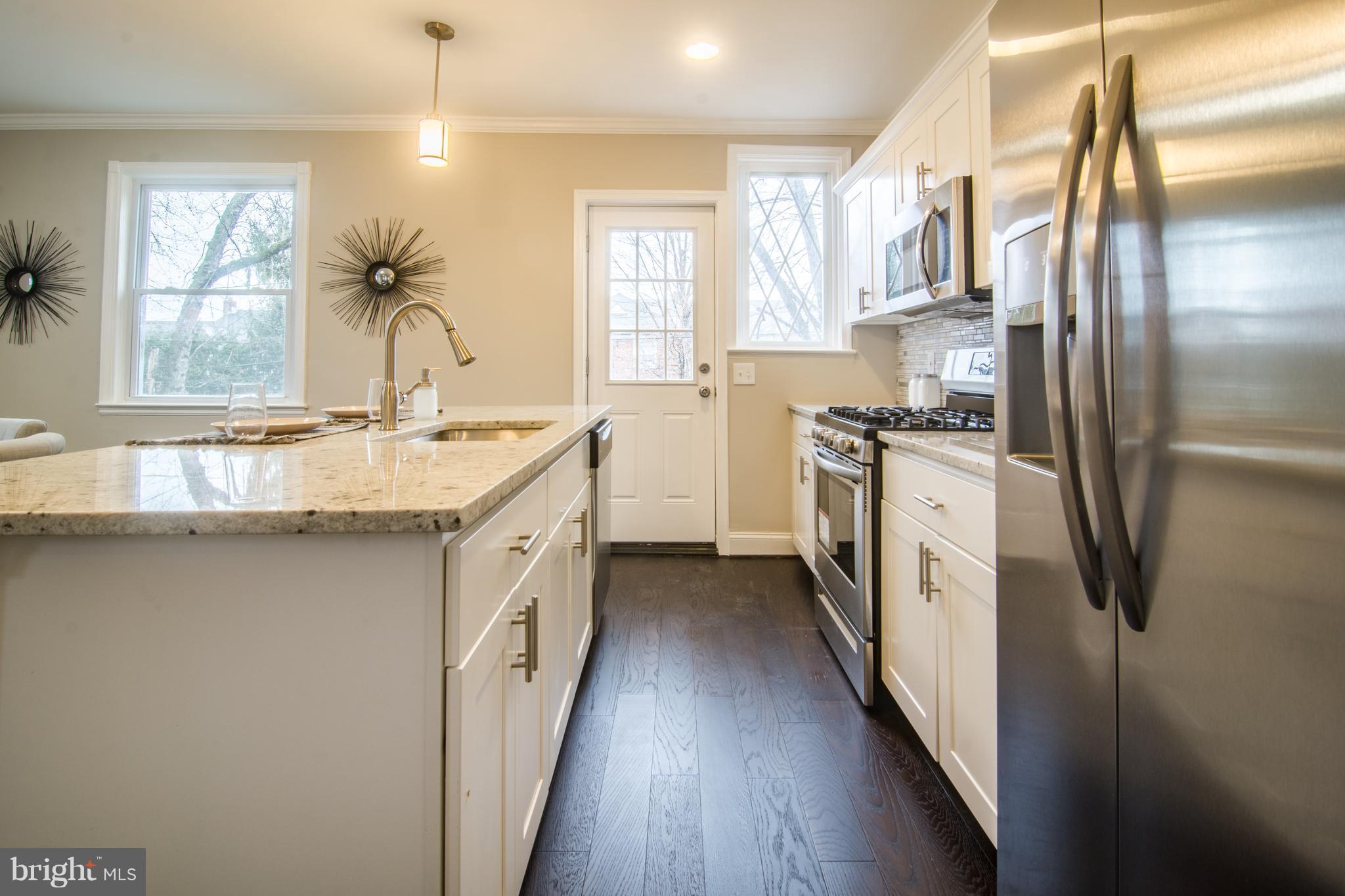 LITTLE FLOWER - Residential