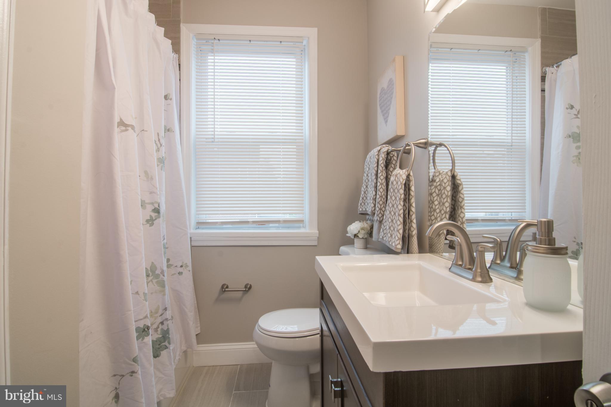 LITTLE FLOWER - Residential