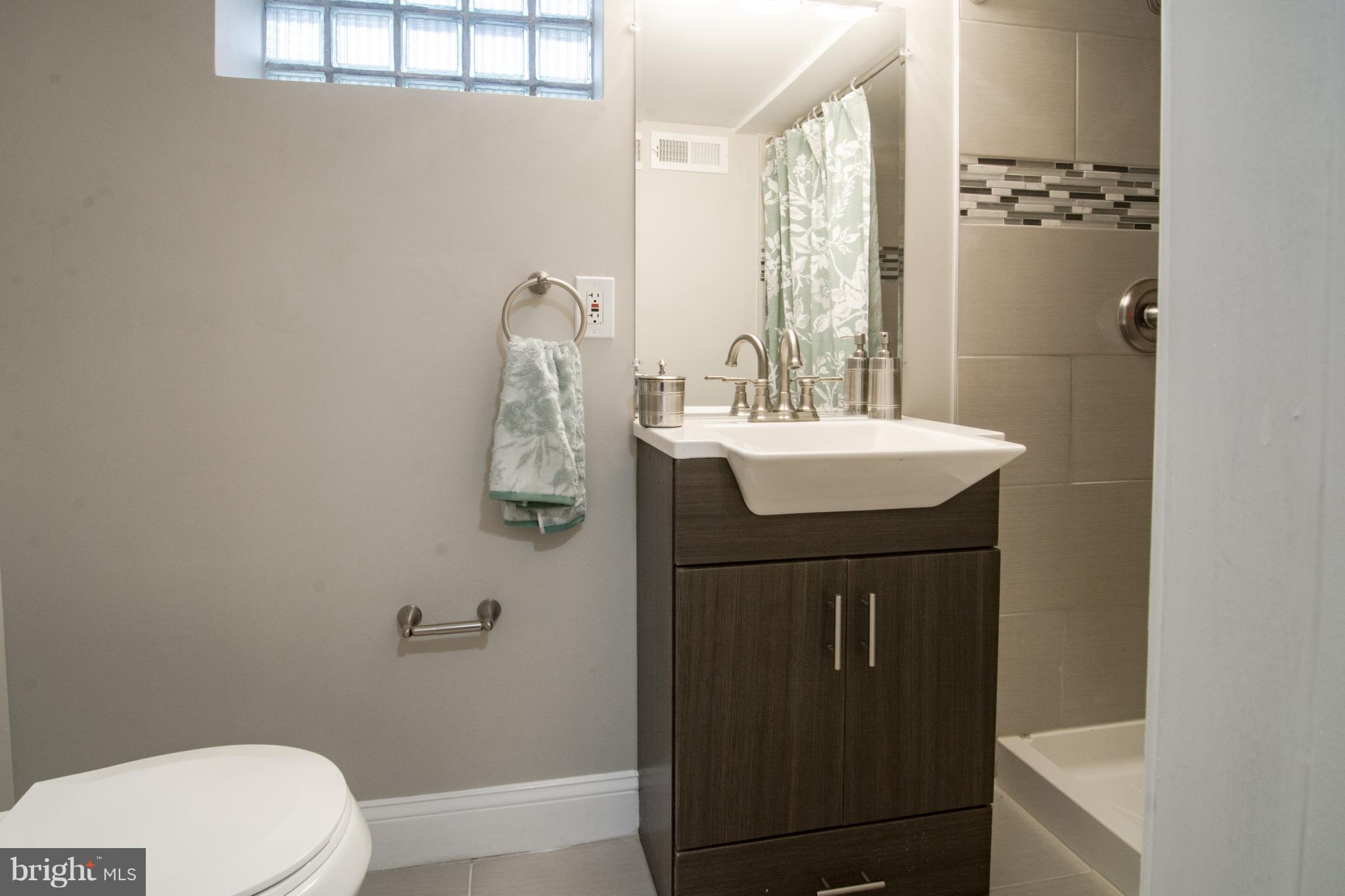 LITTLE FLOWER - Residential