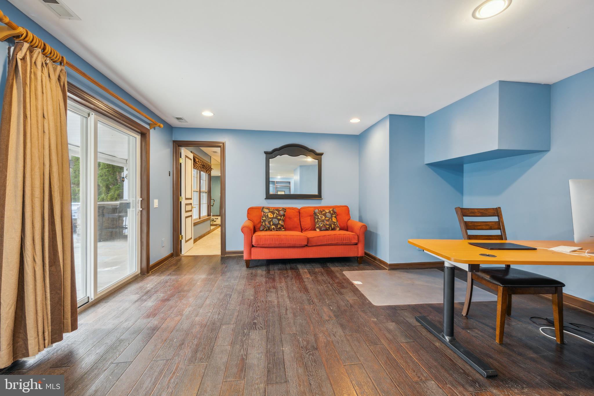 THE RESERVE - Residential