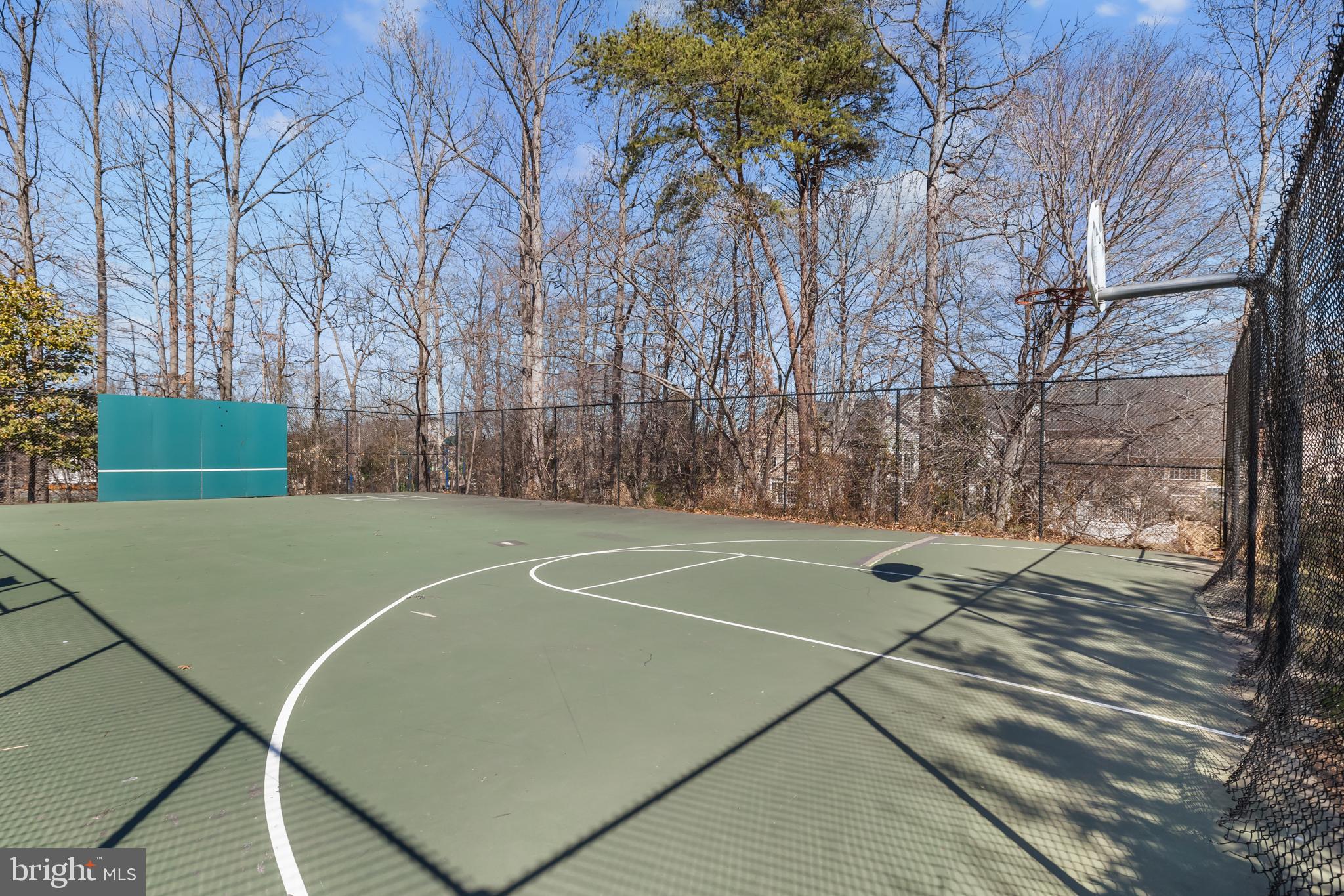 LORTON STATION SOUTH - Residential