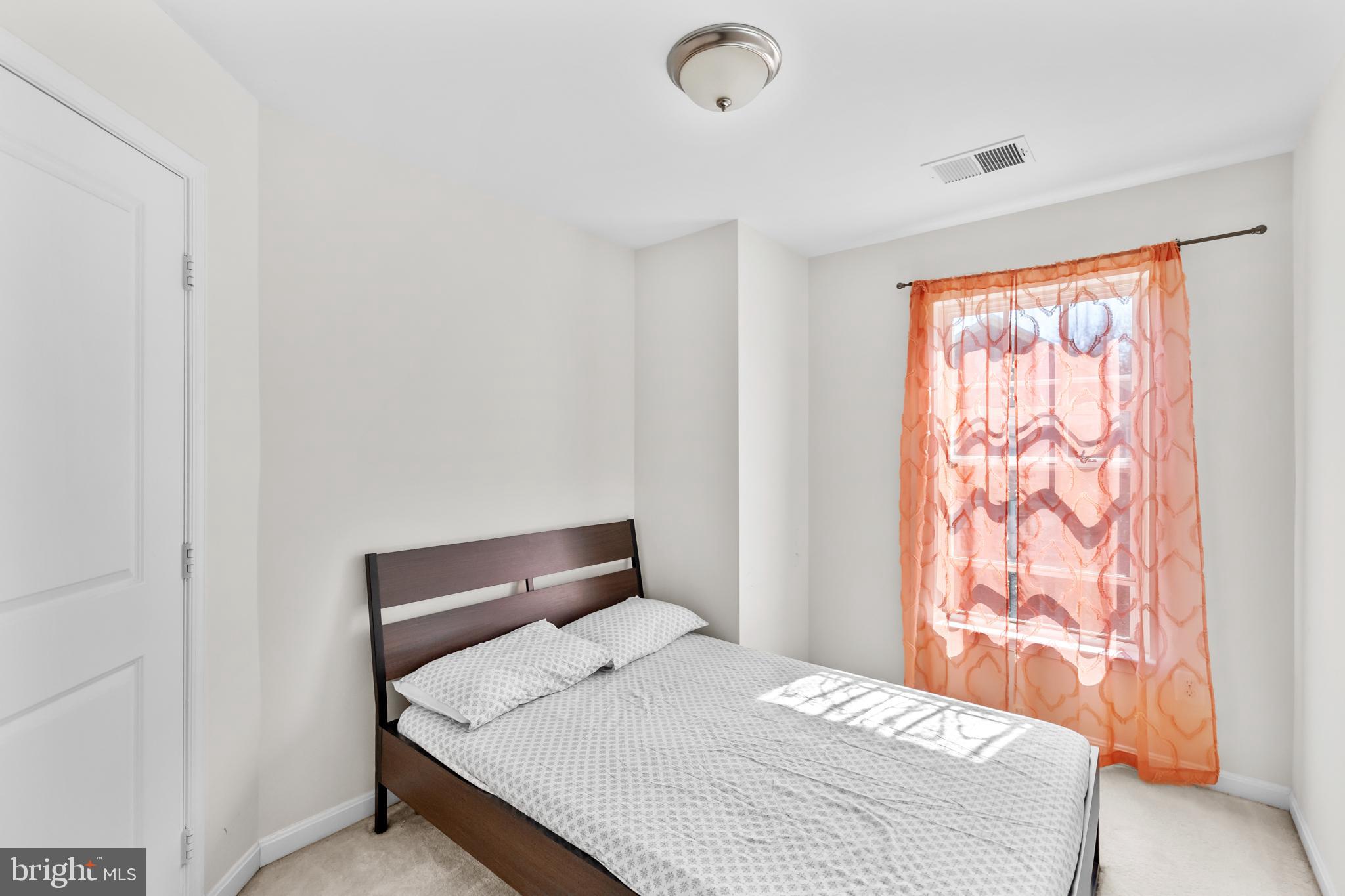 LORTON STATION SOUTH - Residential